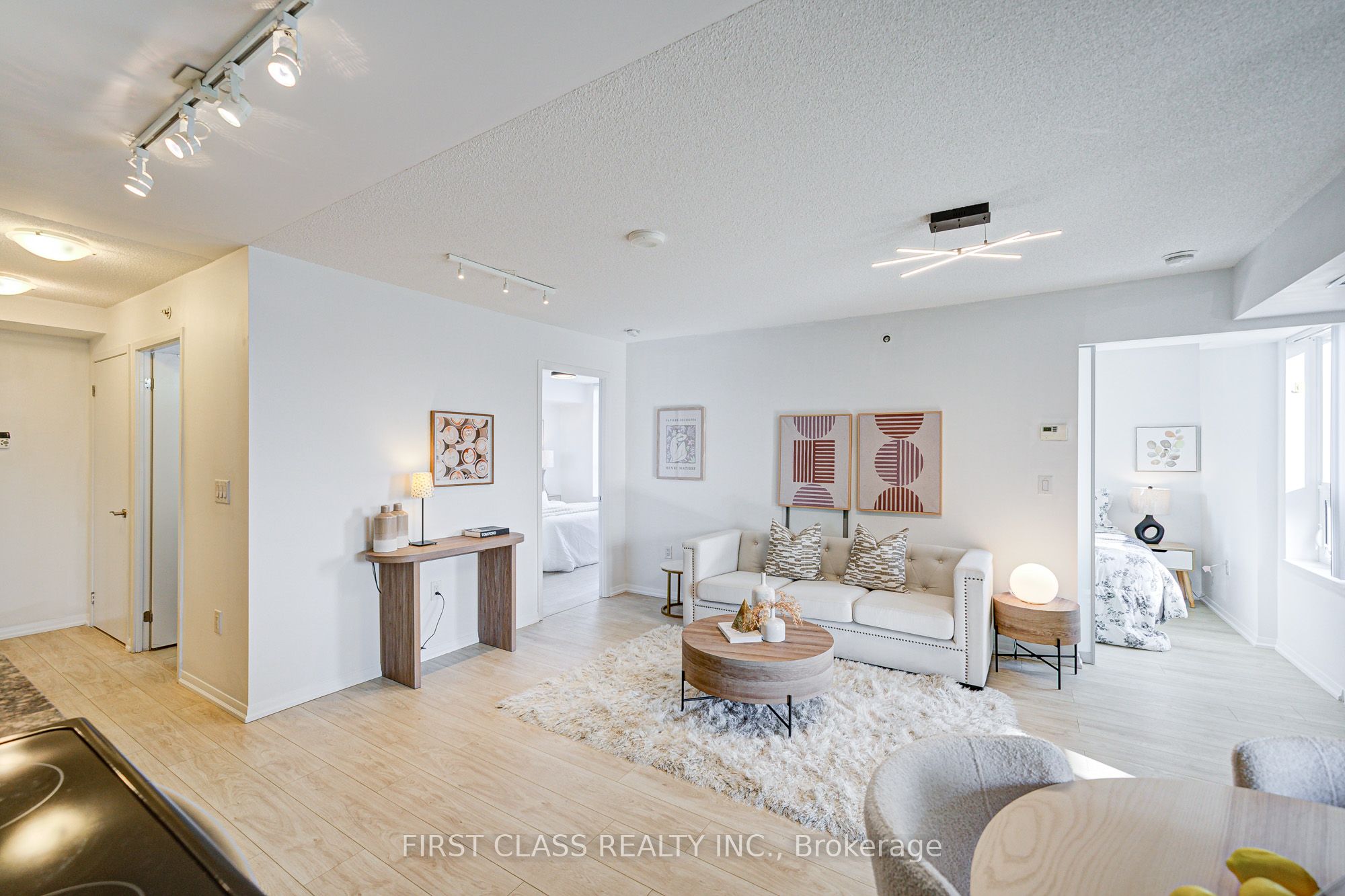 3091 Dufferin Street 526 Property Photo 21