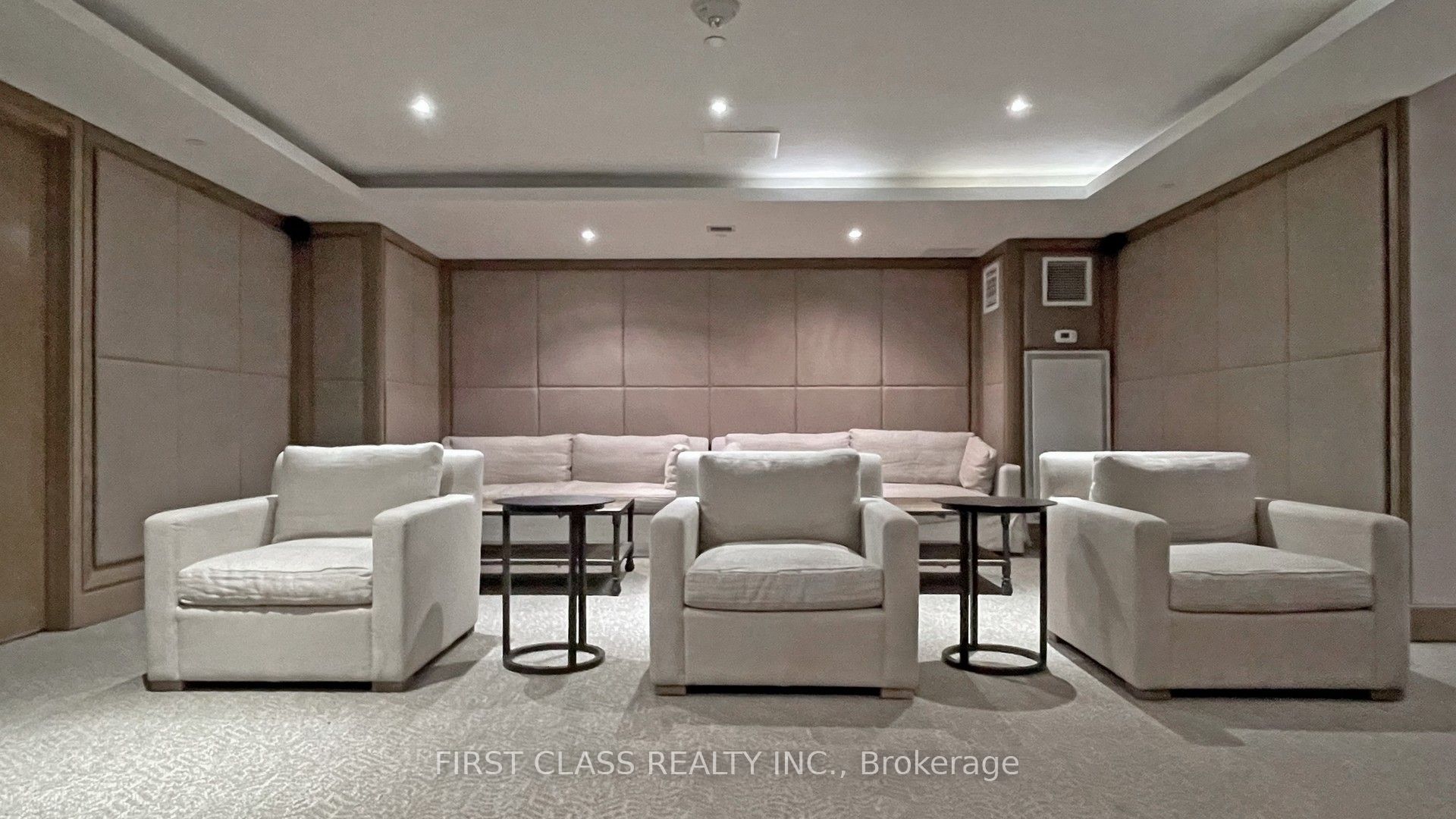 3091 Dufferin Street 526 Property Photo 33