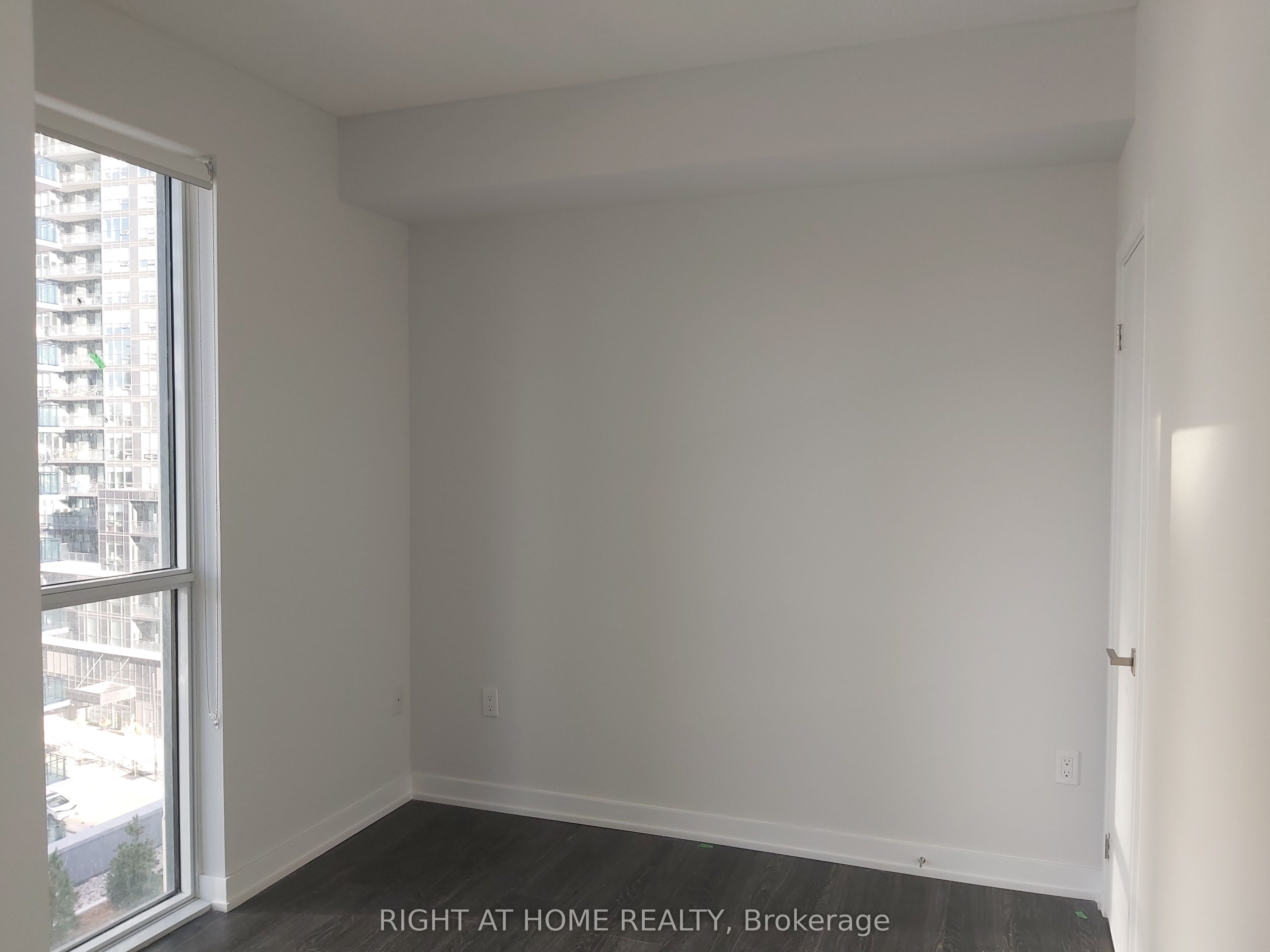 4055 Parkside Village Drive 815 Property Photo 6