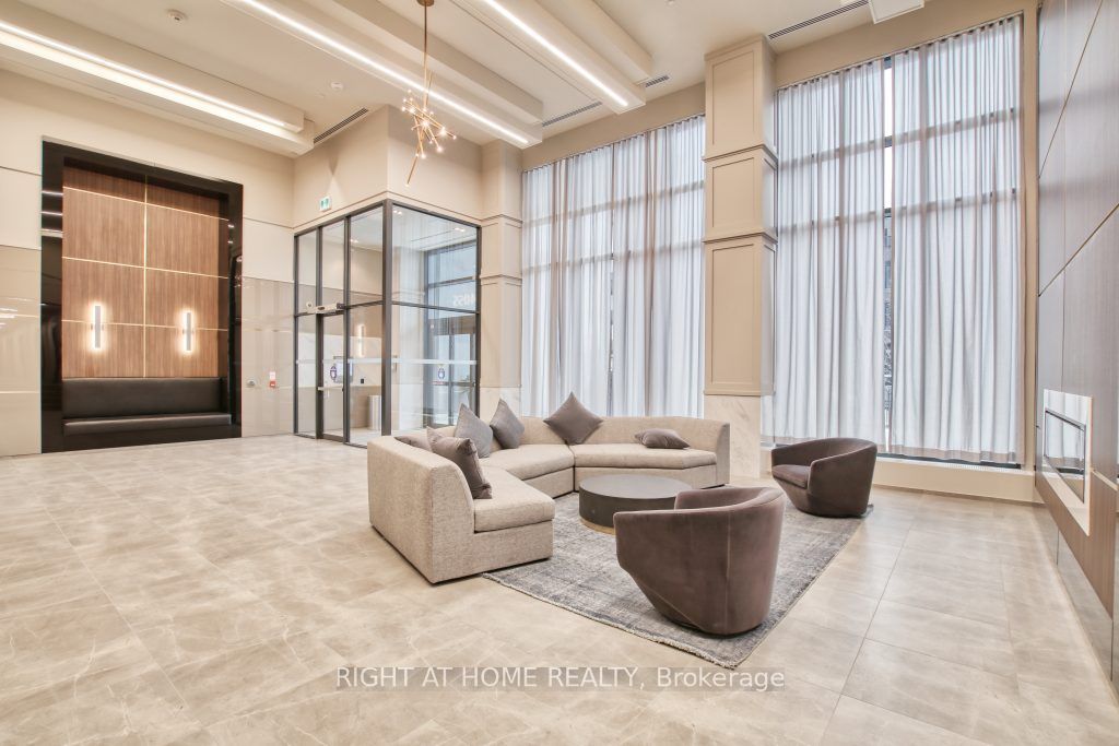 4055 Parkside Village Drive 815 Property Photo 12