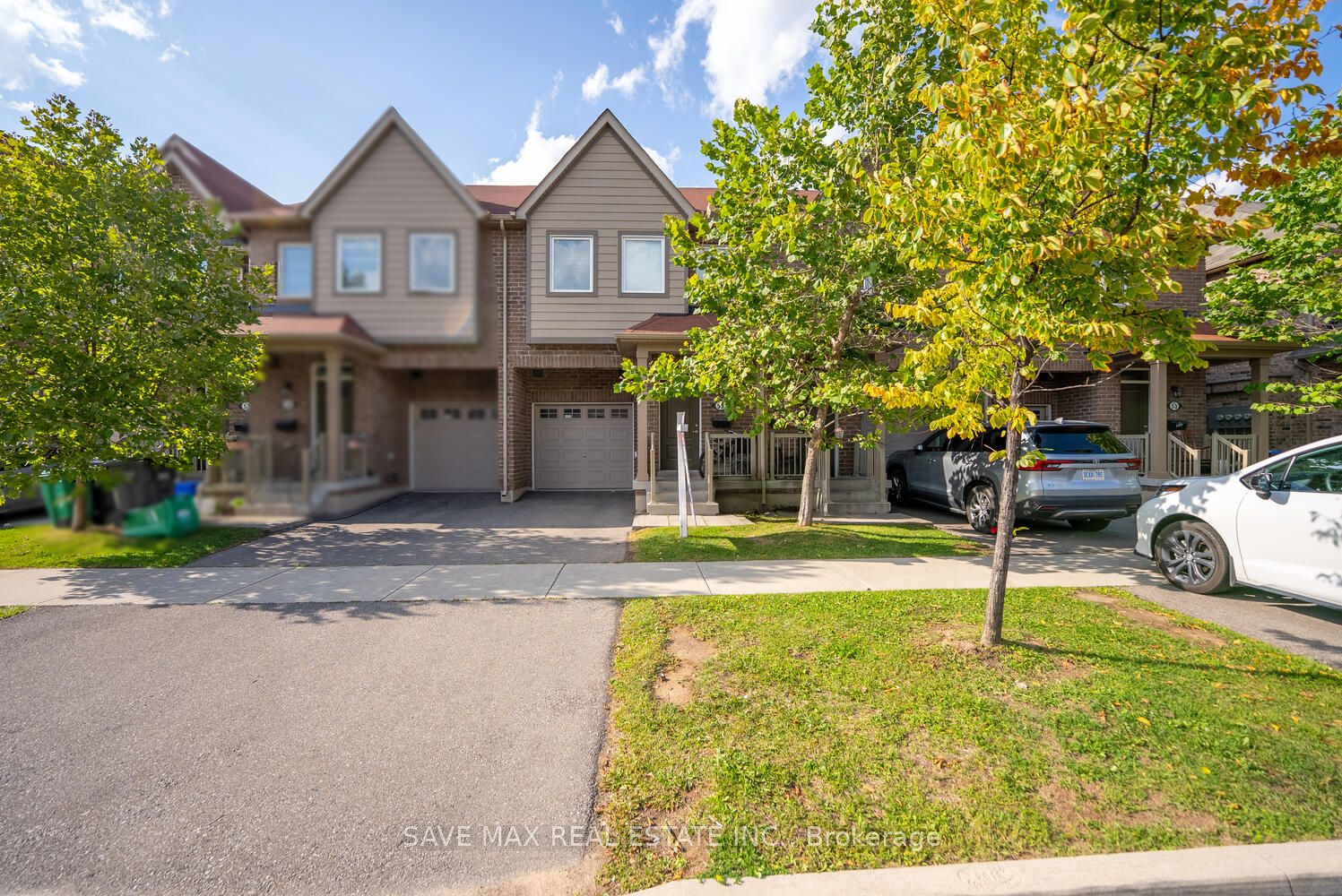 50 Edinburgh Drive 55 Property Photo 1