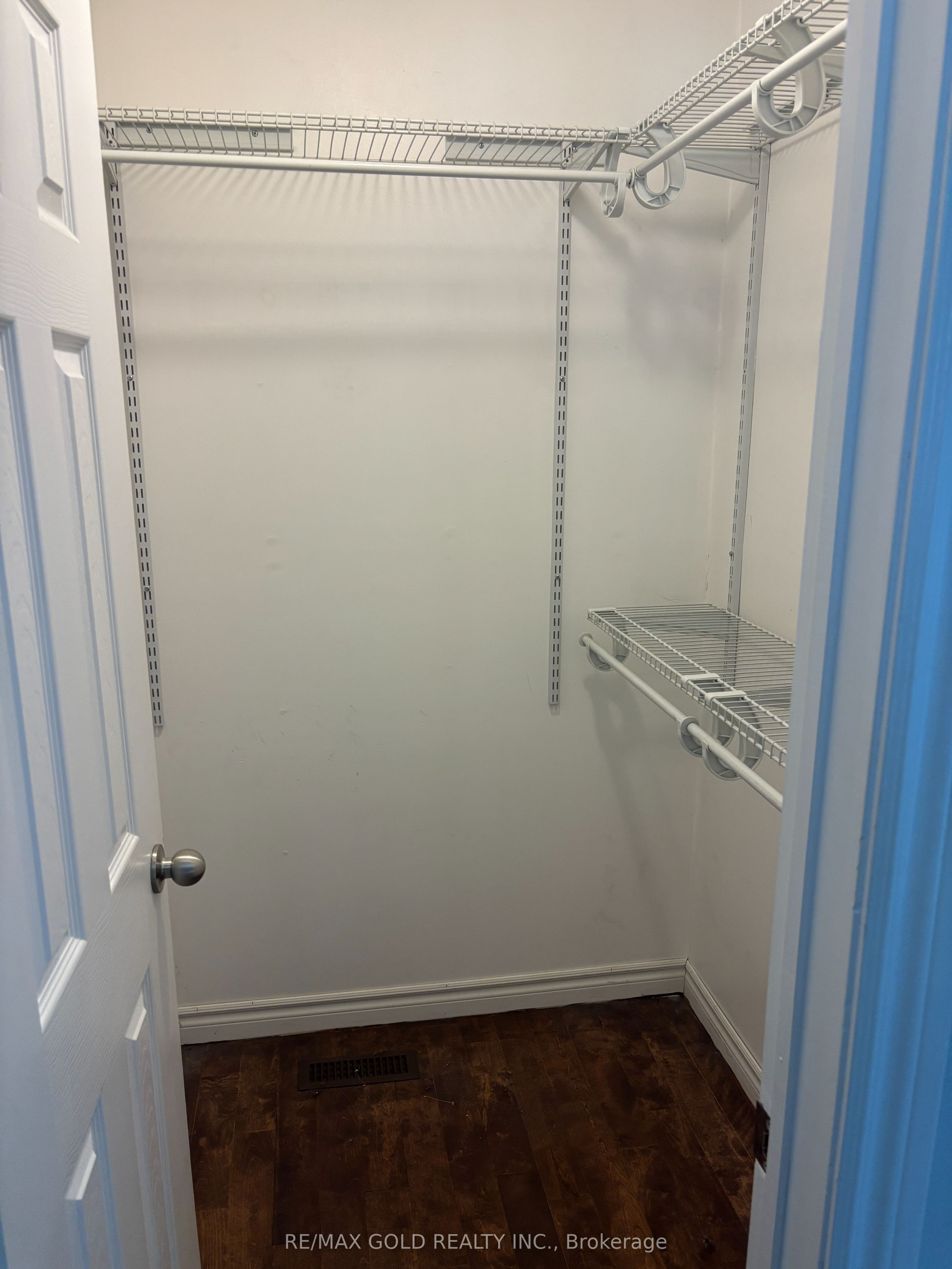 16 Wildercroft Avenue Property Photo 8