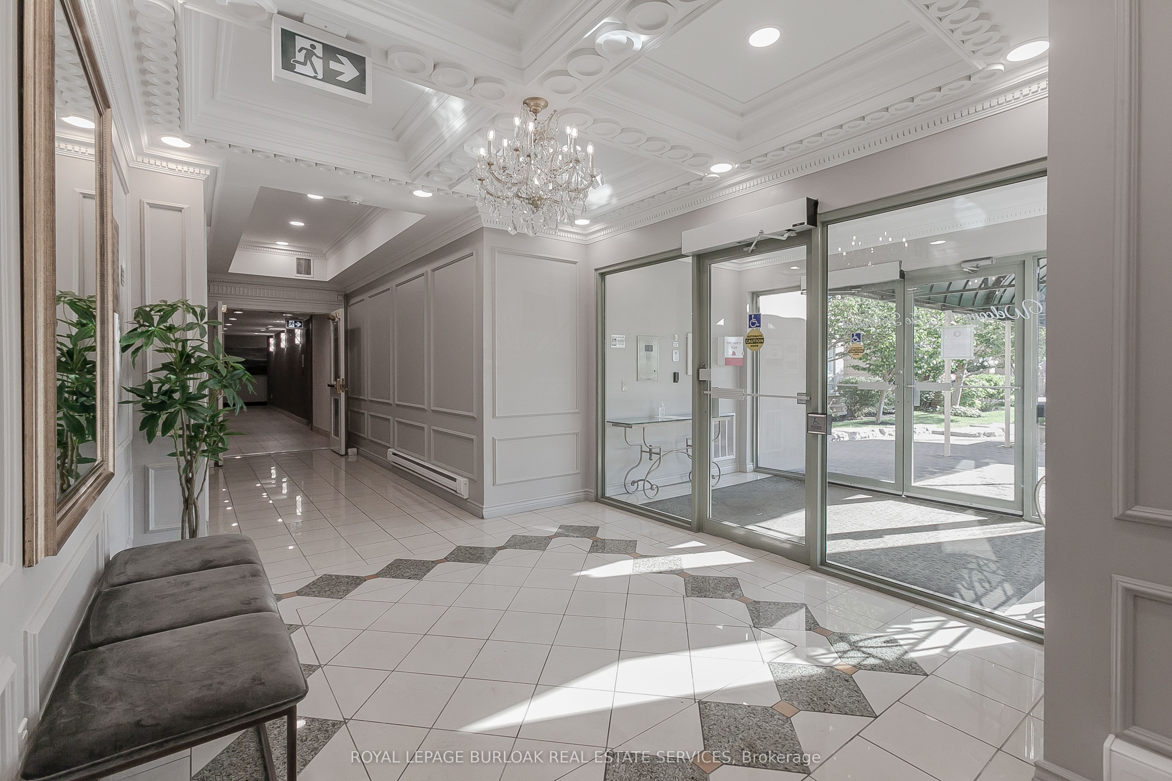 2075 Amherst Heights Drive 401 Property Photo 5