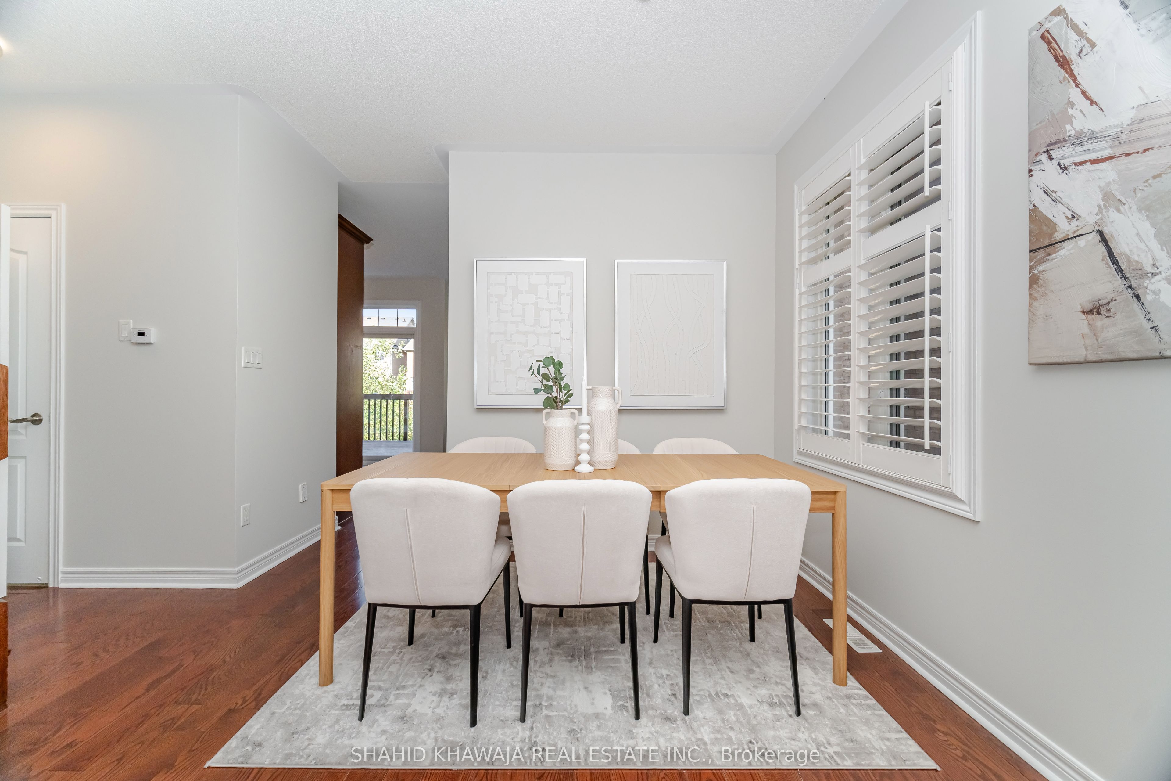 480 Nairn Circle Property Photo 8