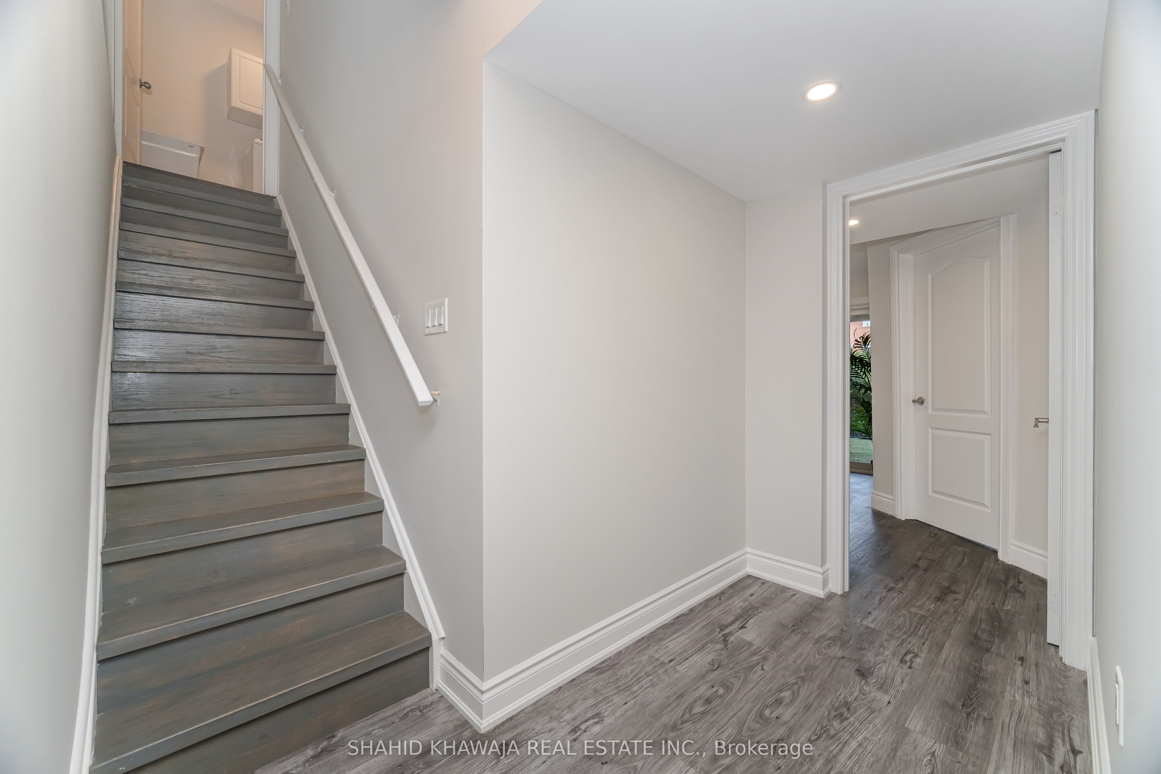 480 Nairn Circle Property Photo 31