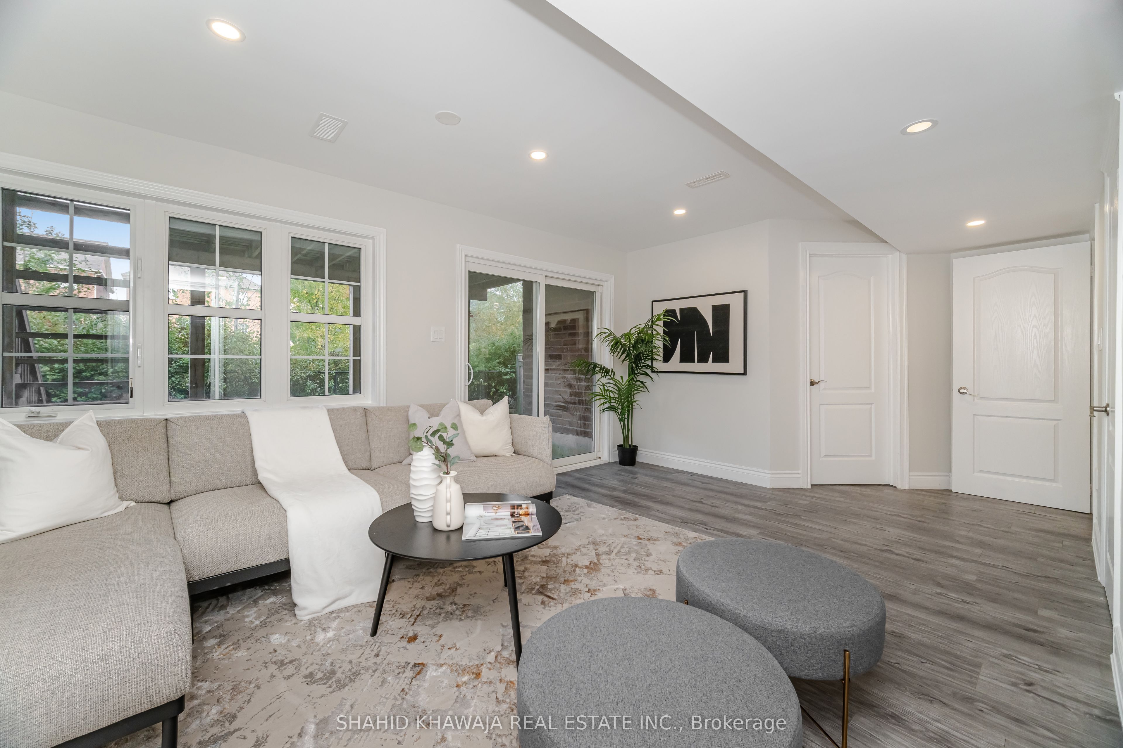 480 Nairn Circle Property Photo 33