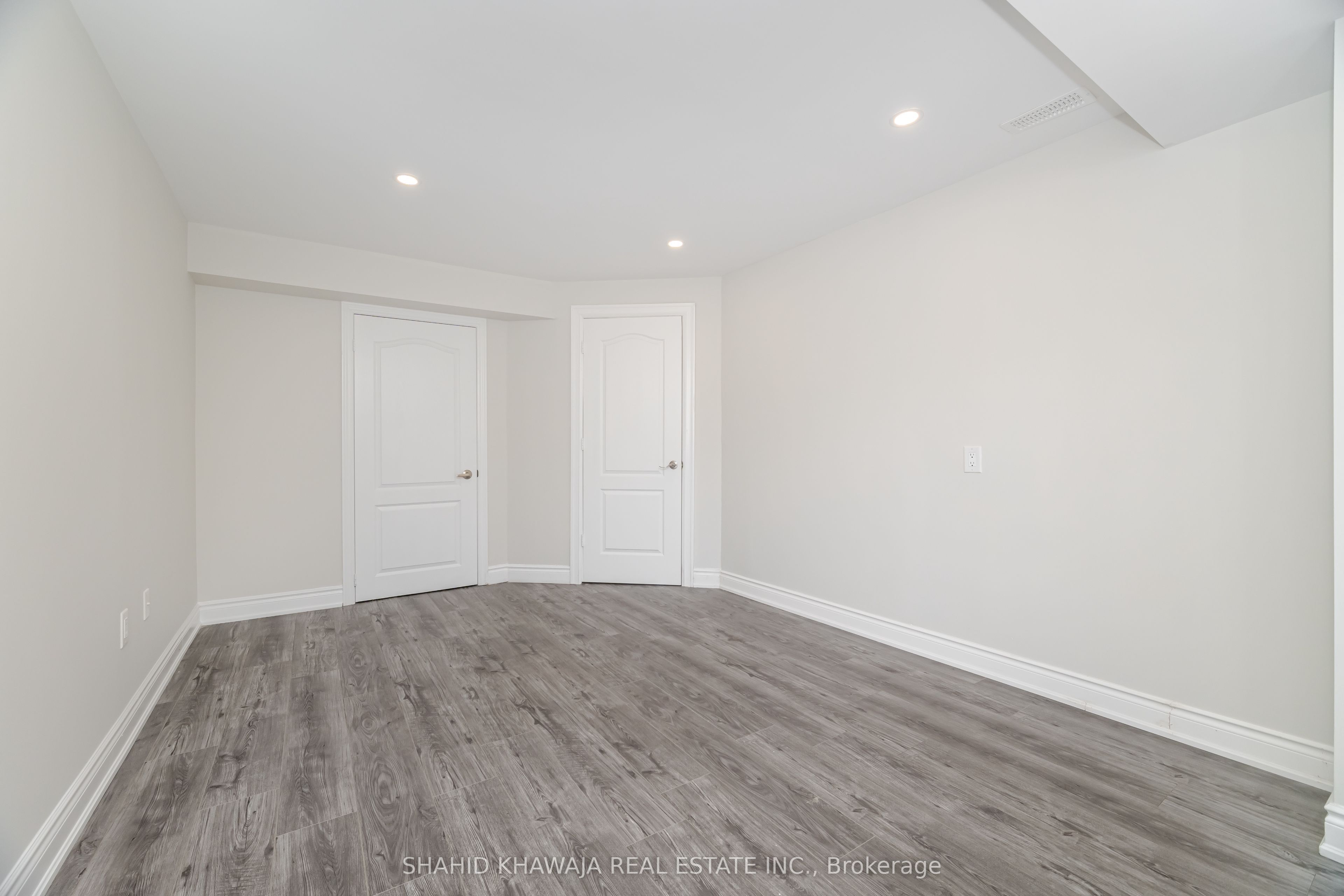 480 Nairn Circle Property Photo 36