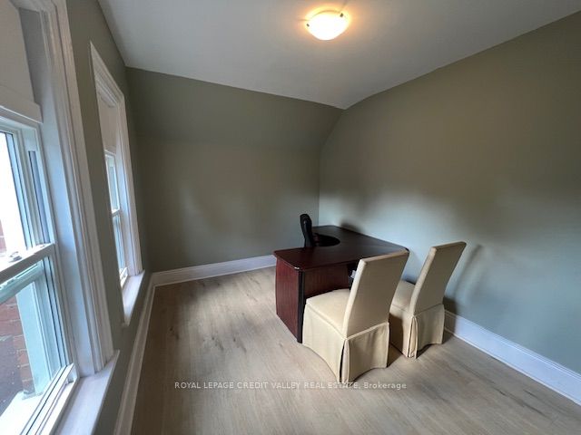 266 Main Street N 1 Property Photo 6