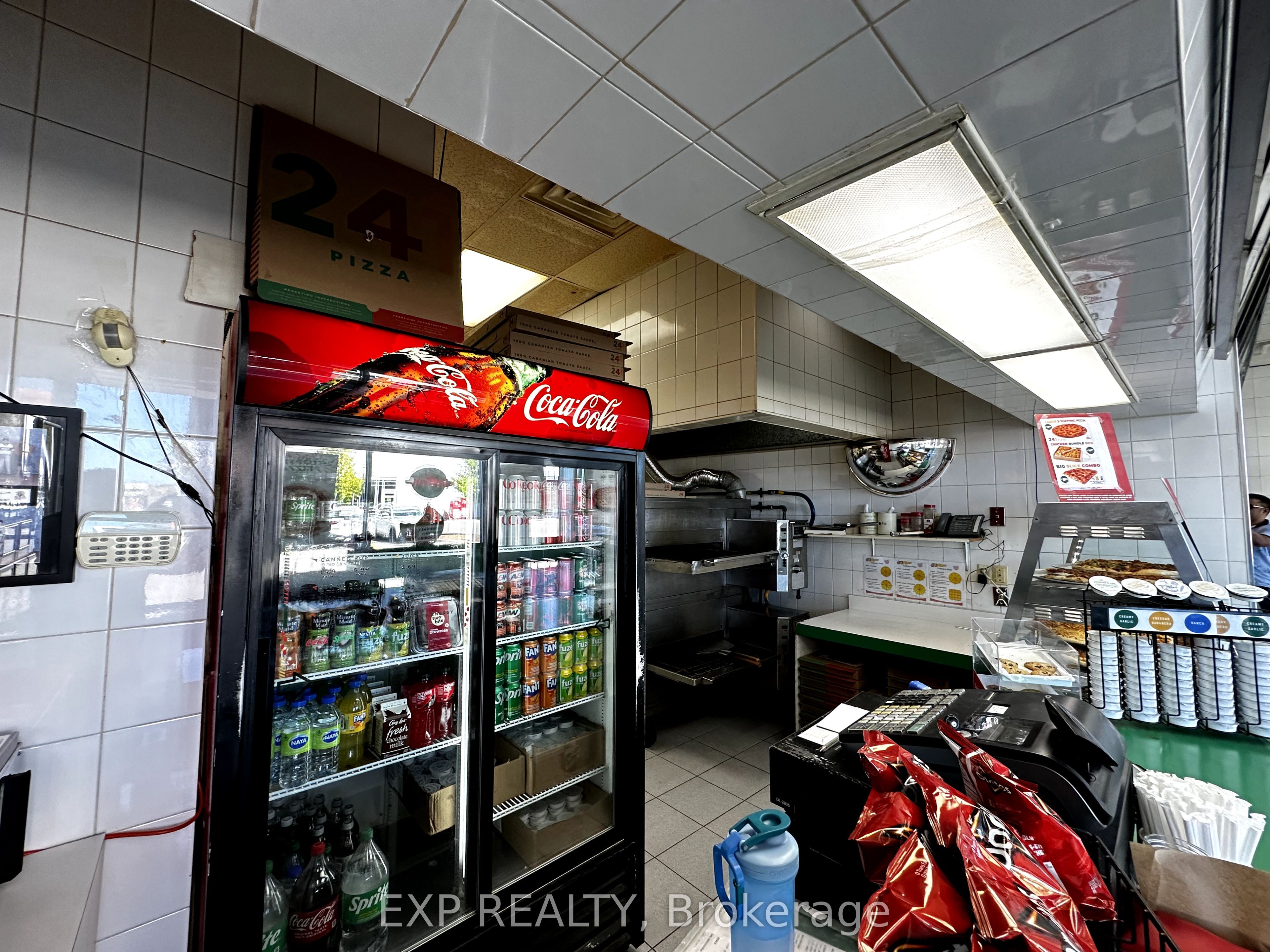 50 Fourth Avenue 24 Property Photo 8