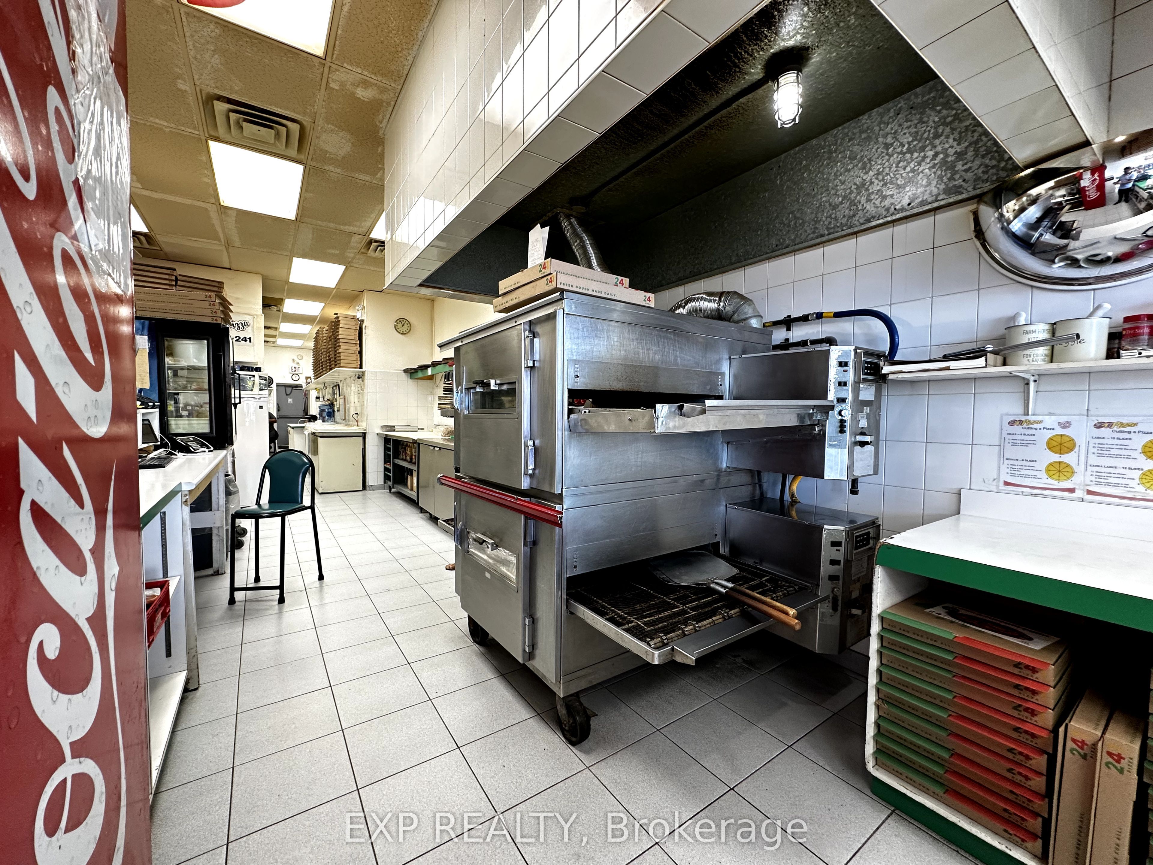 50 Fourth Avenue 24 Property Photo 9