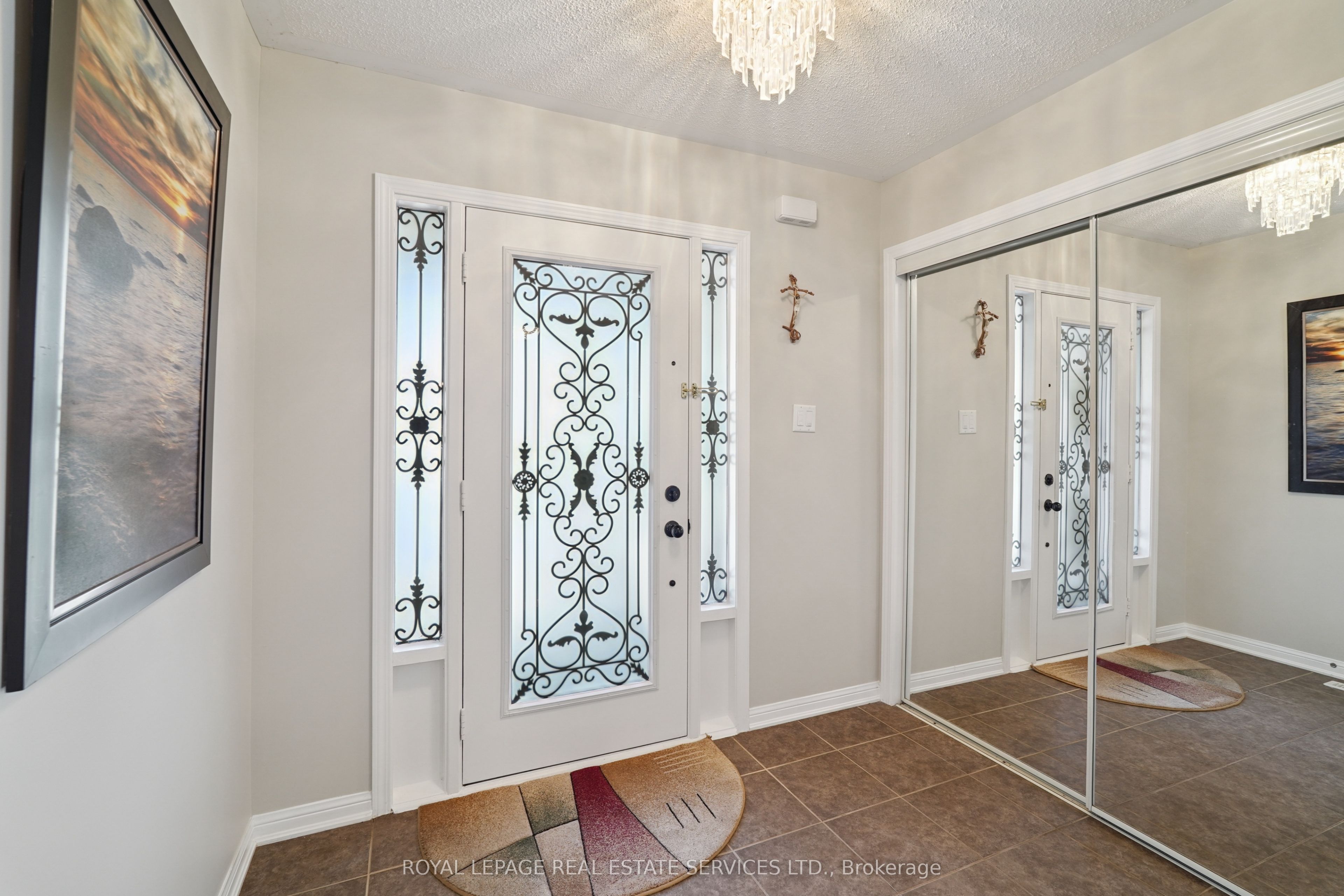 641 Symons Cross Property Photo 6