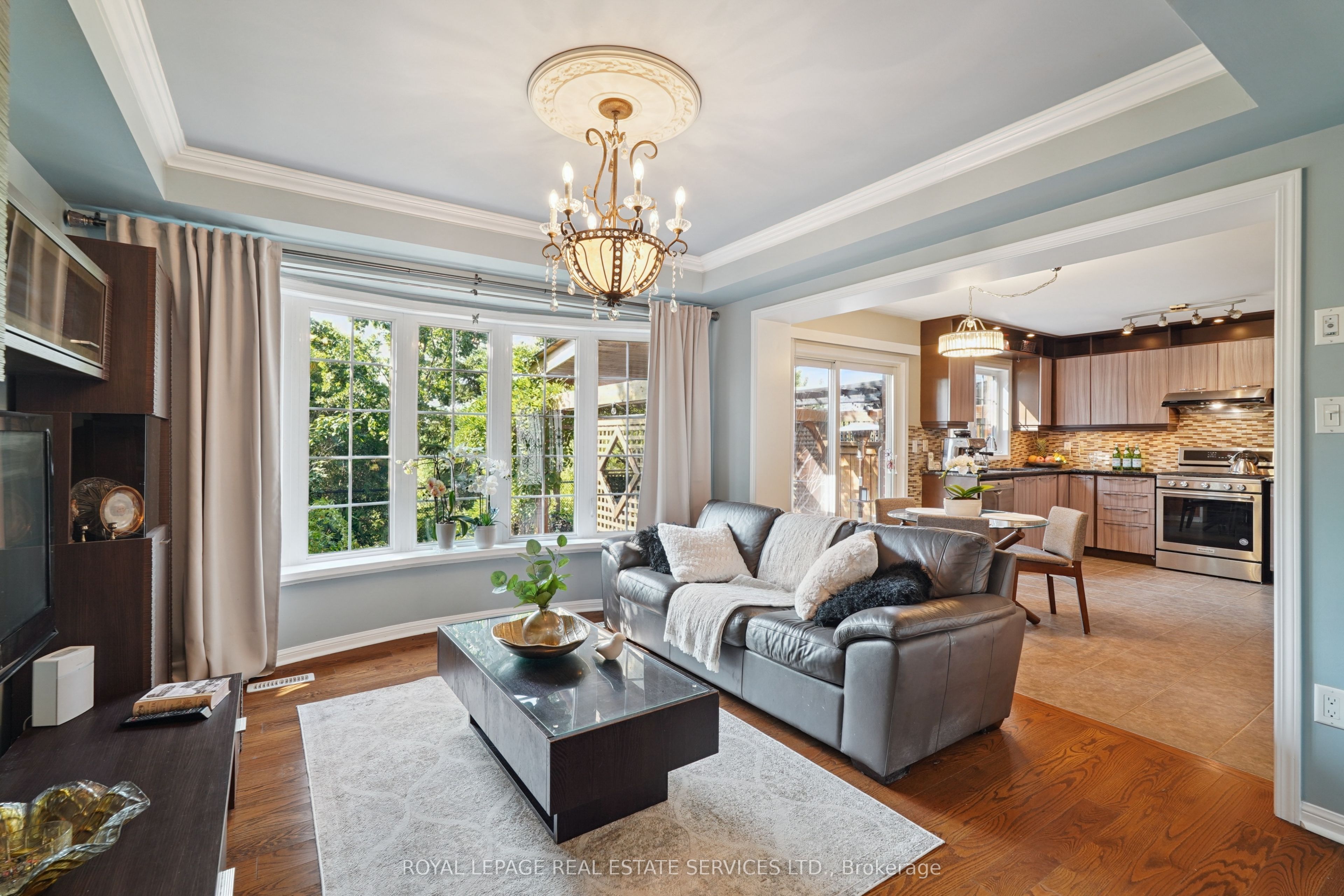 641 Symons Cross Property Photo 9