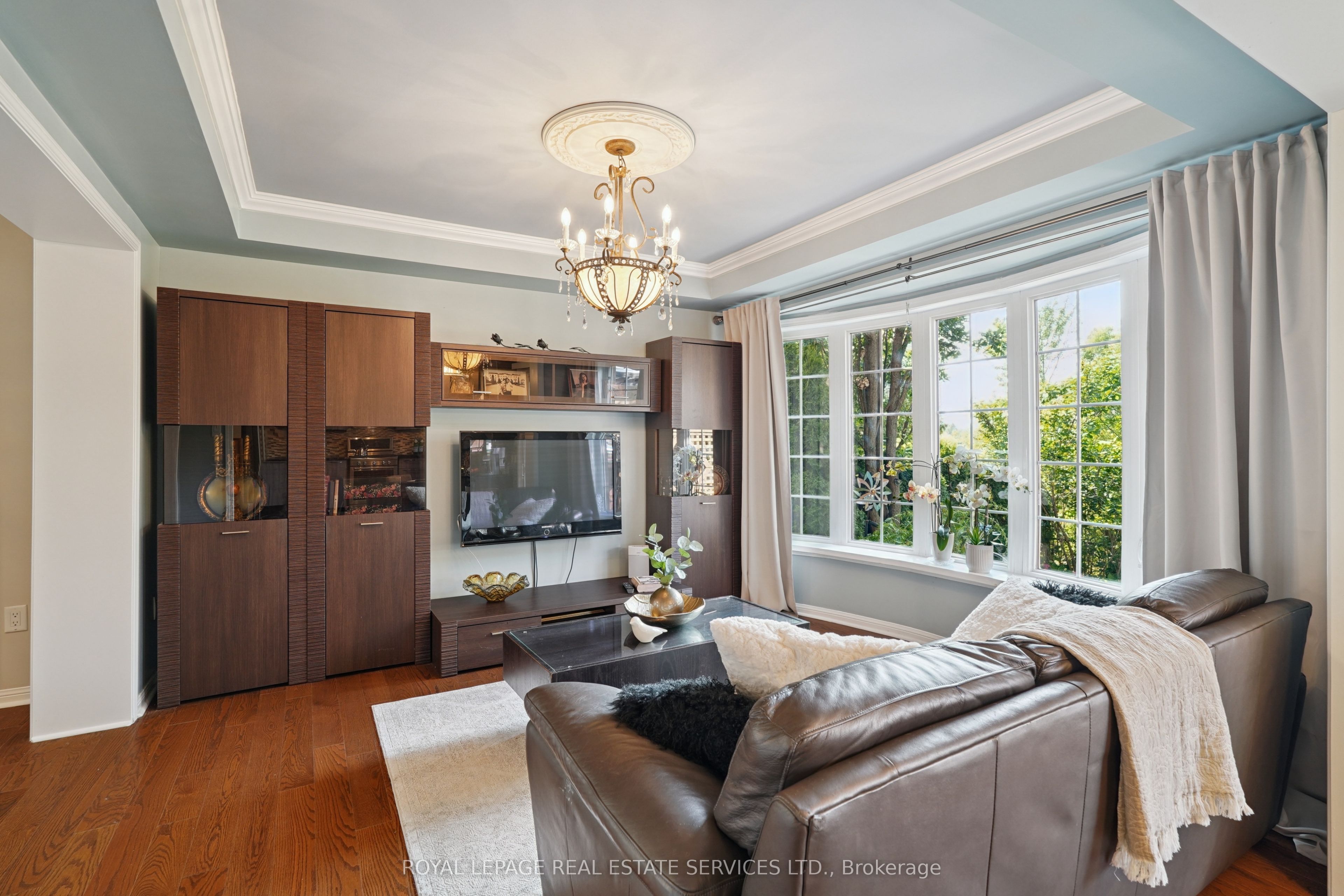 641 Symons Cross Property Photo 10