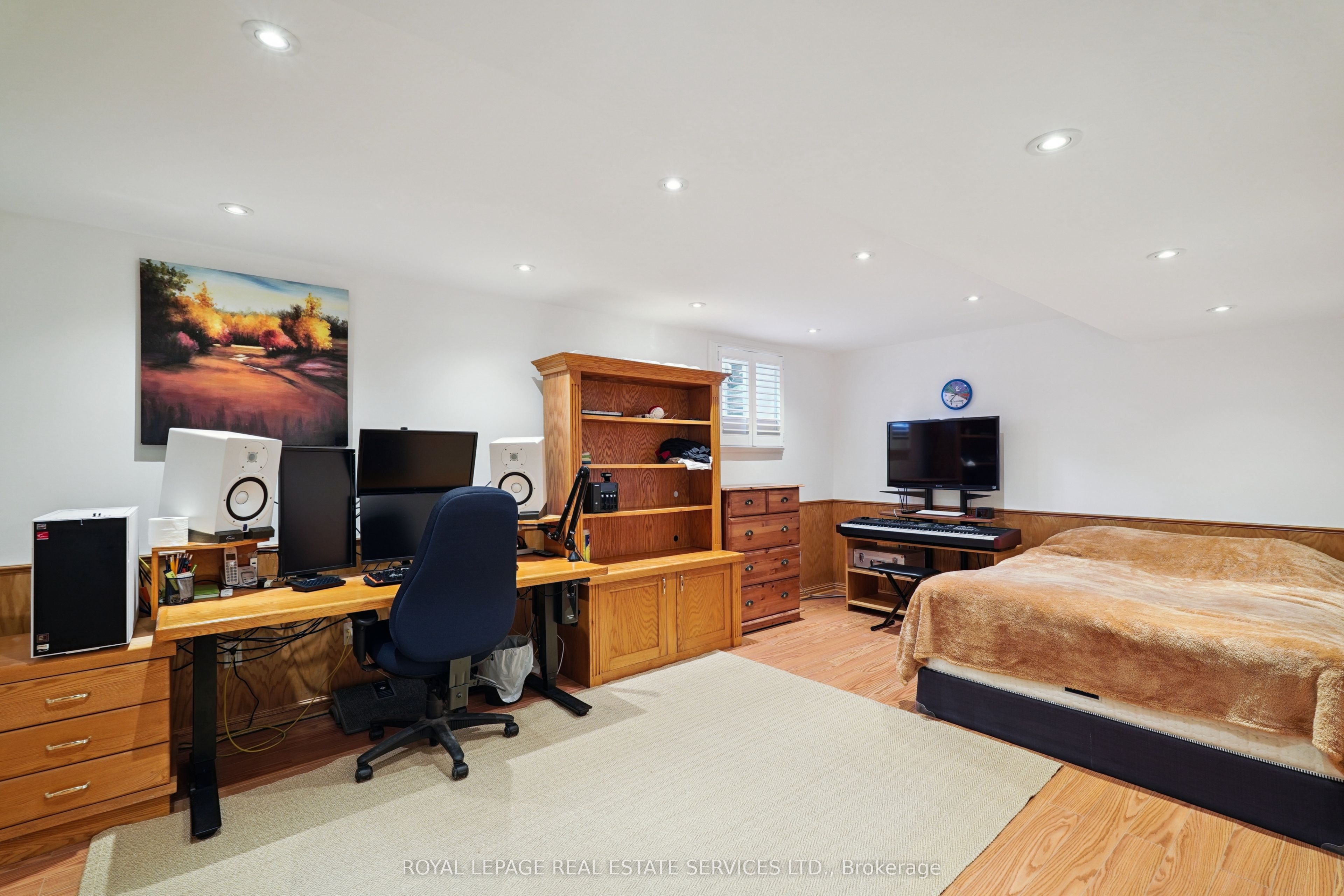 641 Symons Cross Property Photo 28