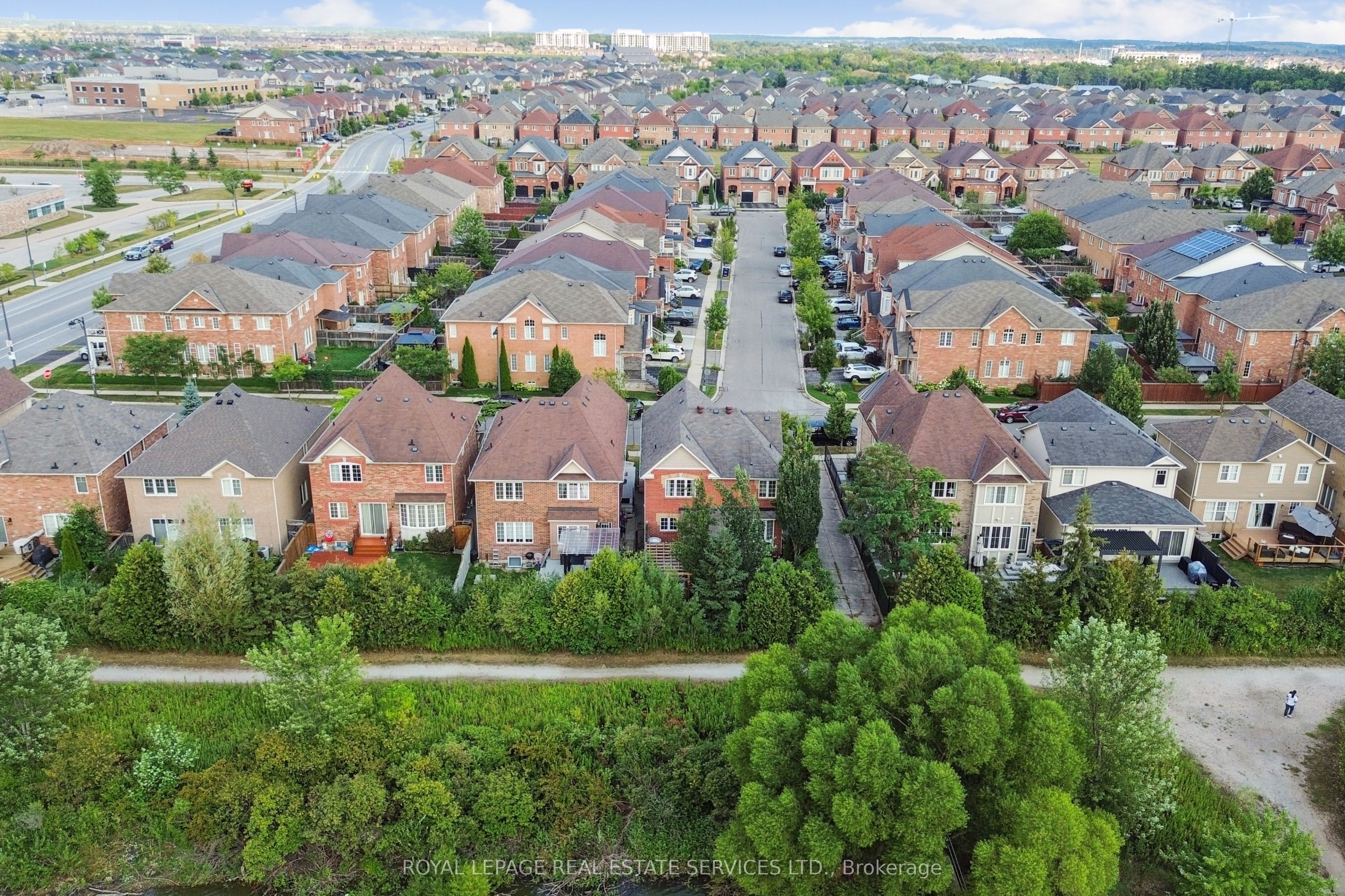 641 Symons Cross Property Photo 38