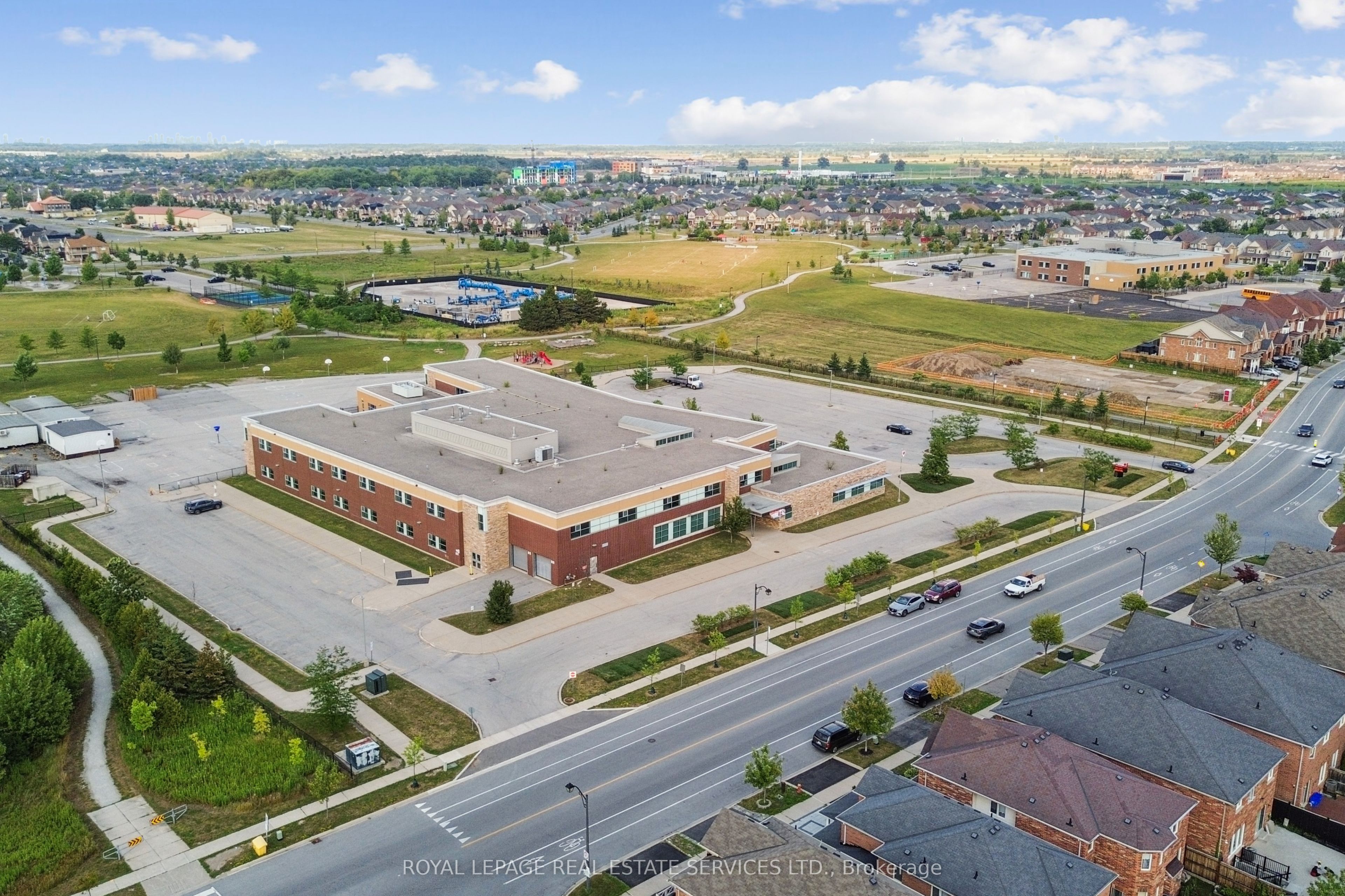 641 Symons Cross Property Photo 41