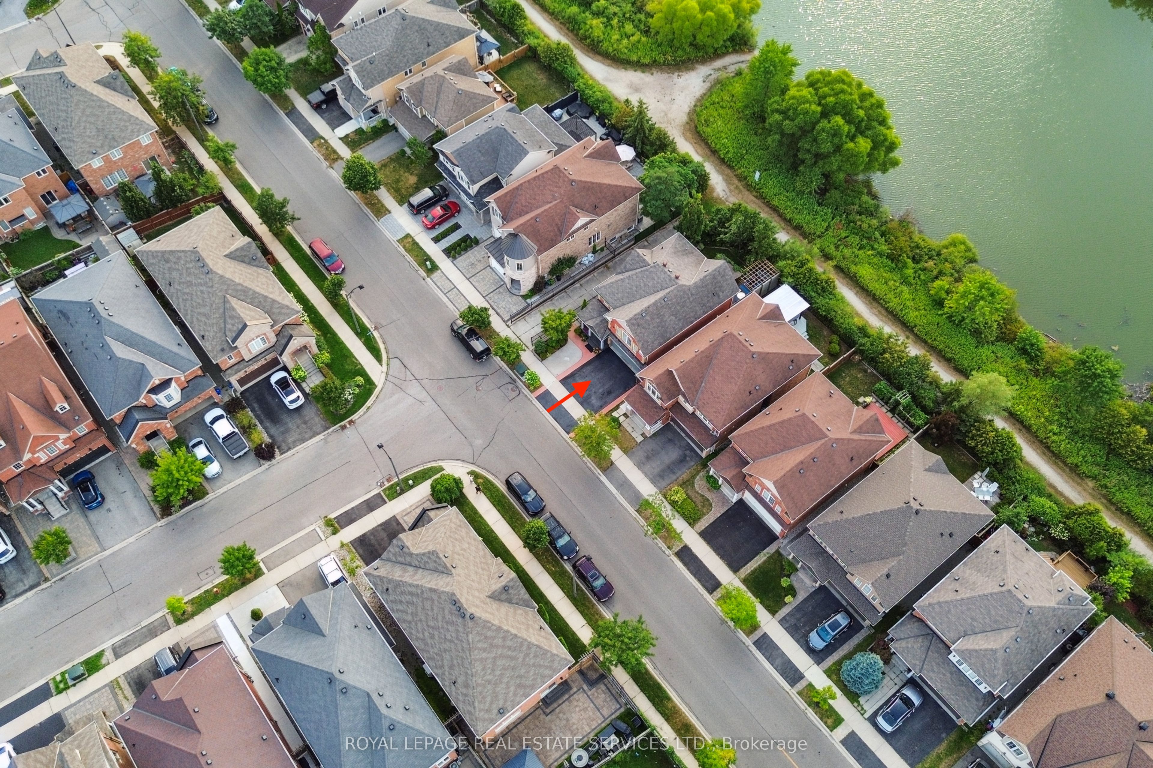 641 Symons Cross Property Photo 42