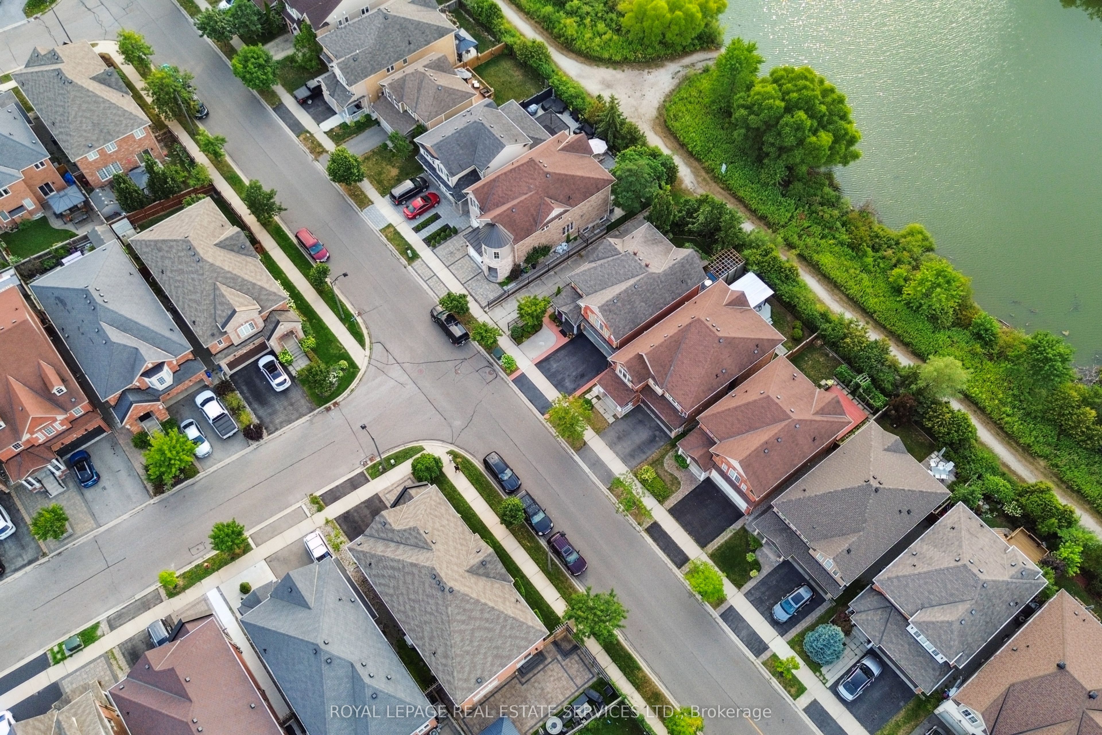 641 Symons Cross Property Photo 43