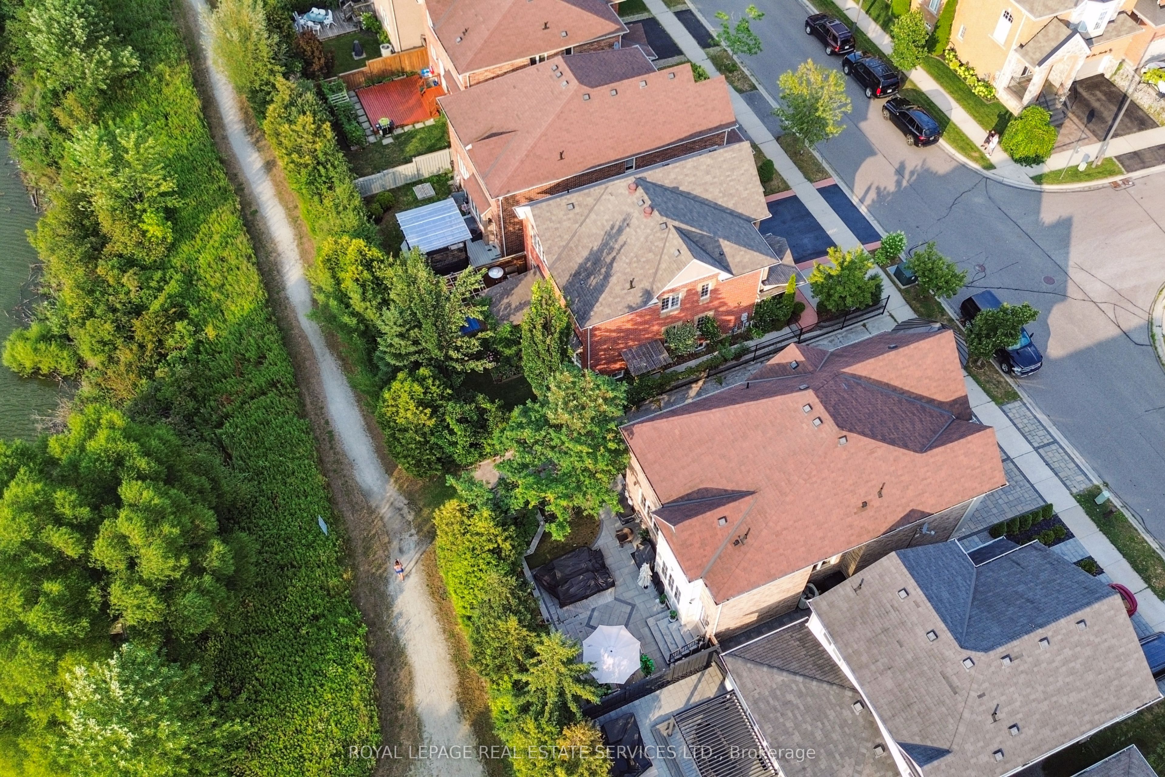 641 Symons Cross Property Photo 44