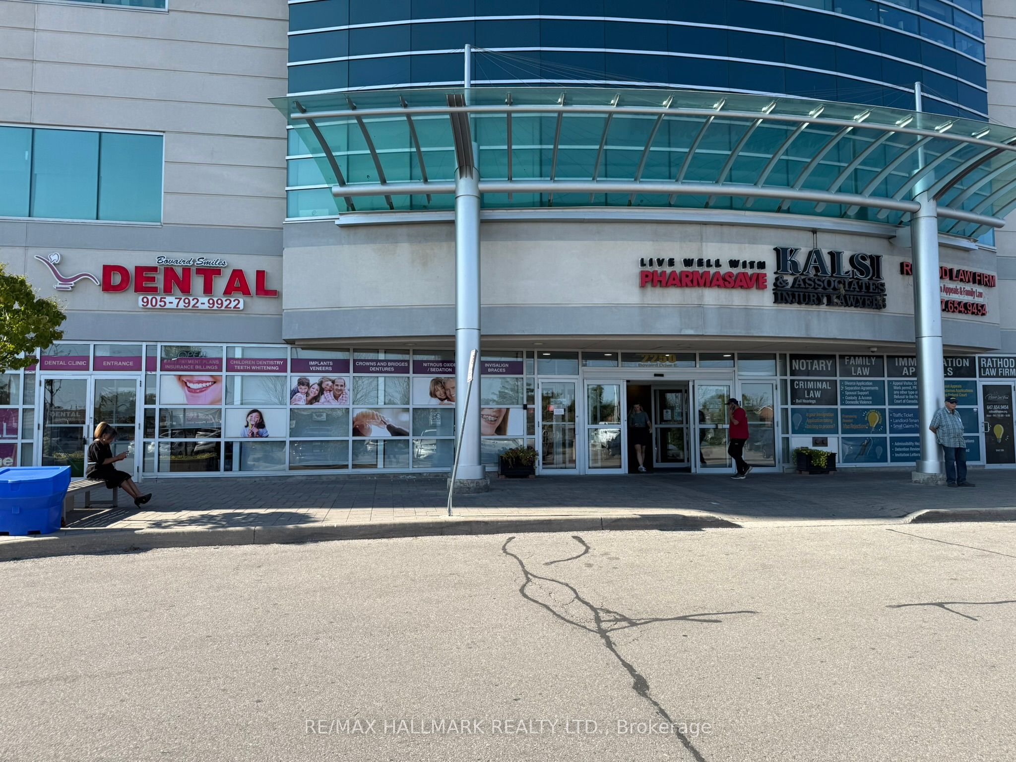 2250 Bovaird Drive E 615 Property Photo 3