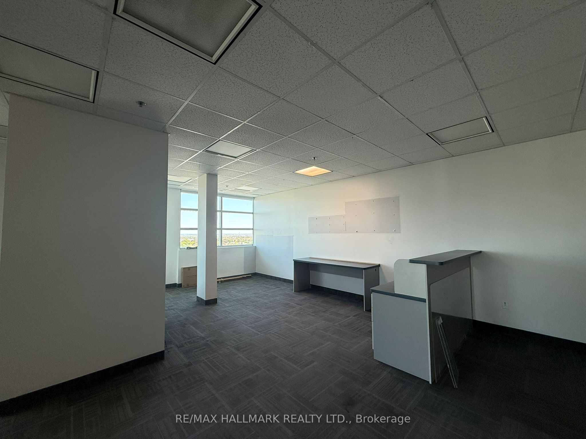 2250 Bovaird Drive E 615 Property Photo 8