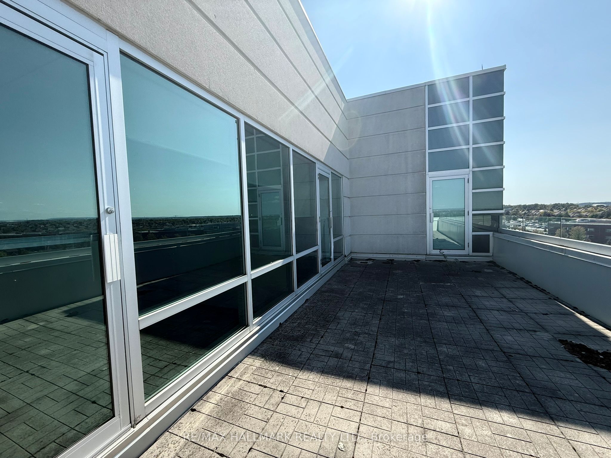 2250 Bovaird Drive E 615 Property Photo 21