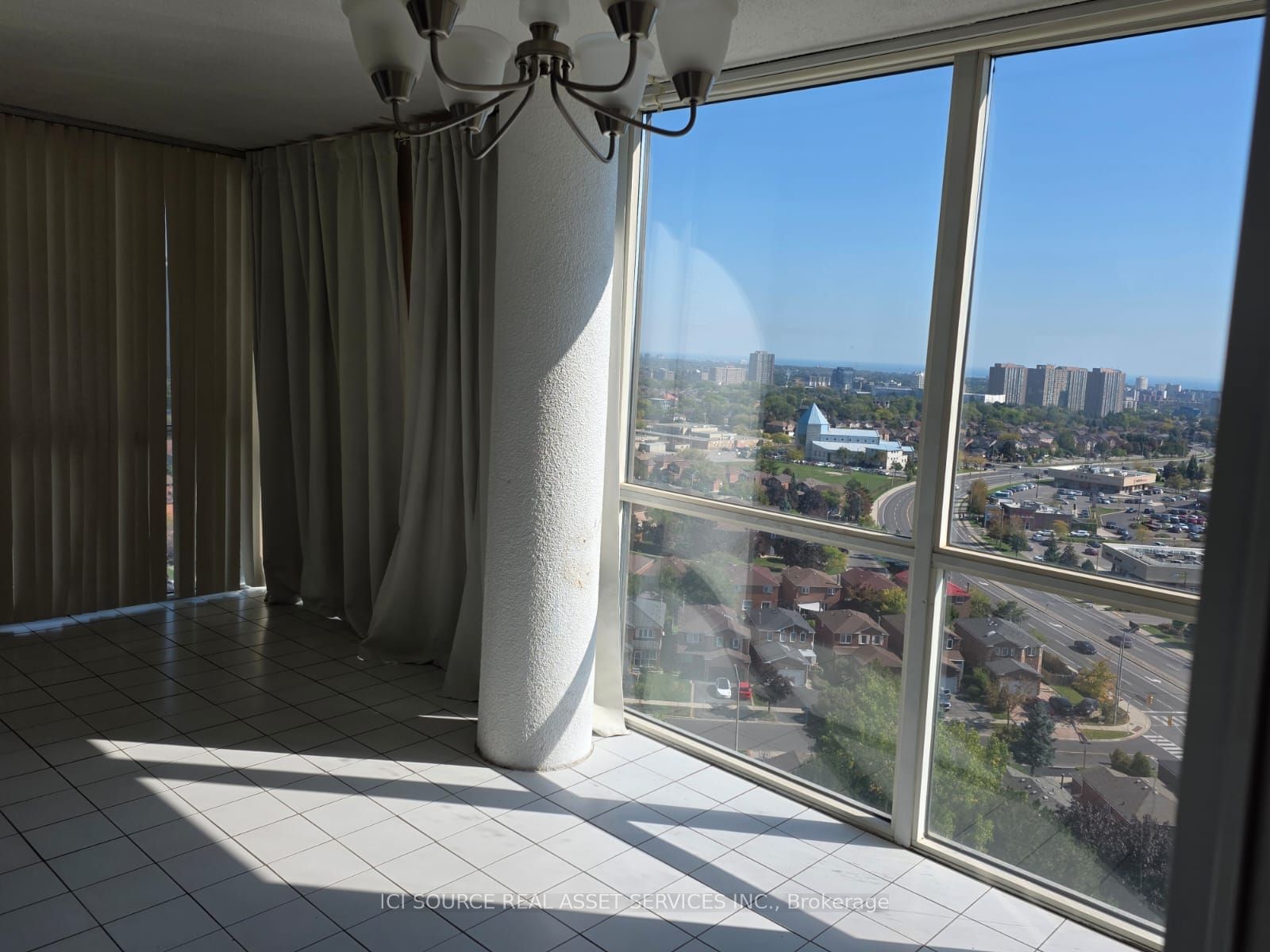 350 Webb Drive 1710 Property Photo 12