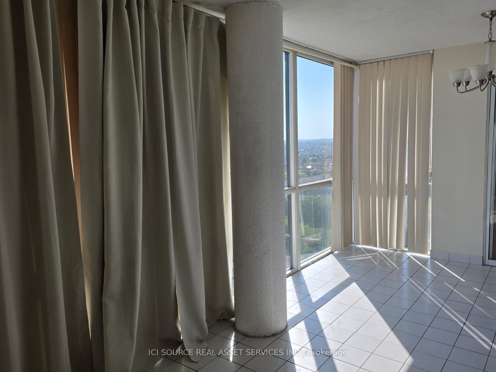 350 Webb Drive 1710 Property Photo 14