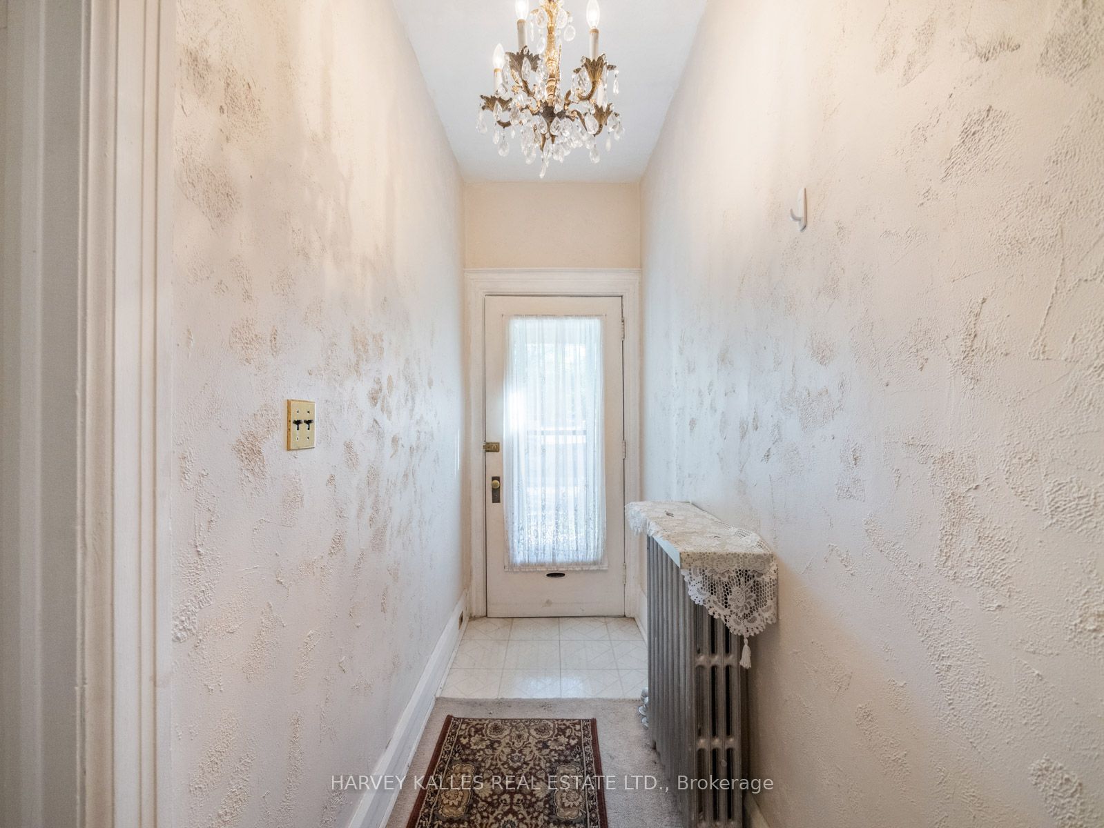 132 Close Avenue Property Photo 5