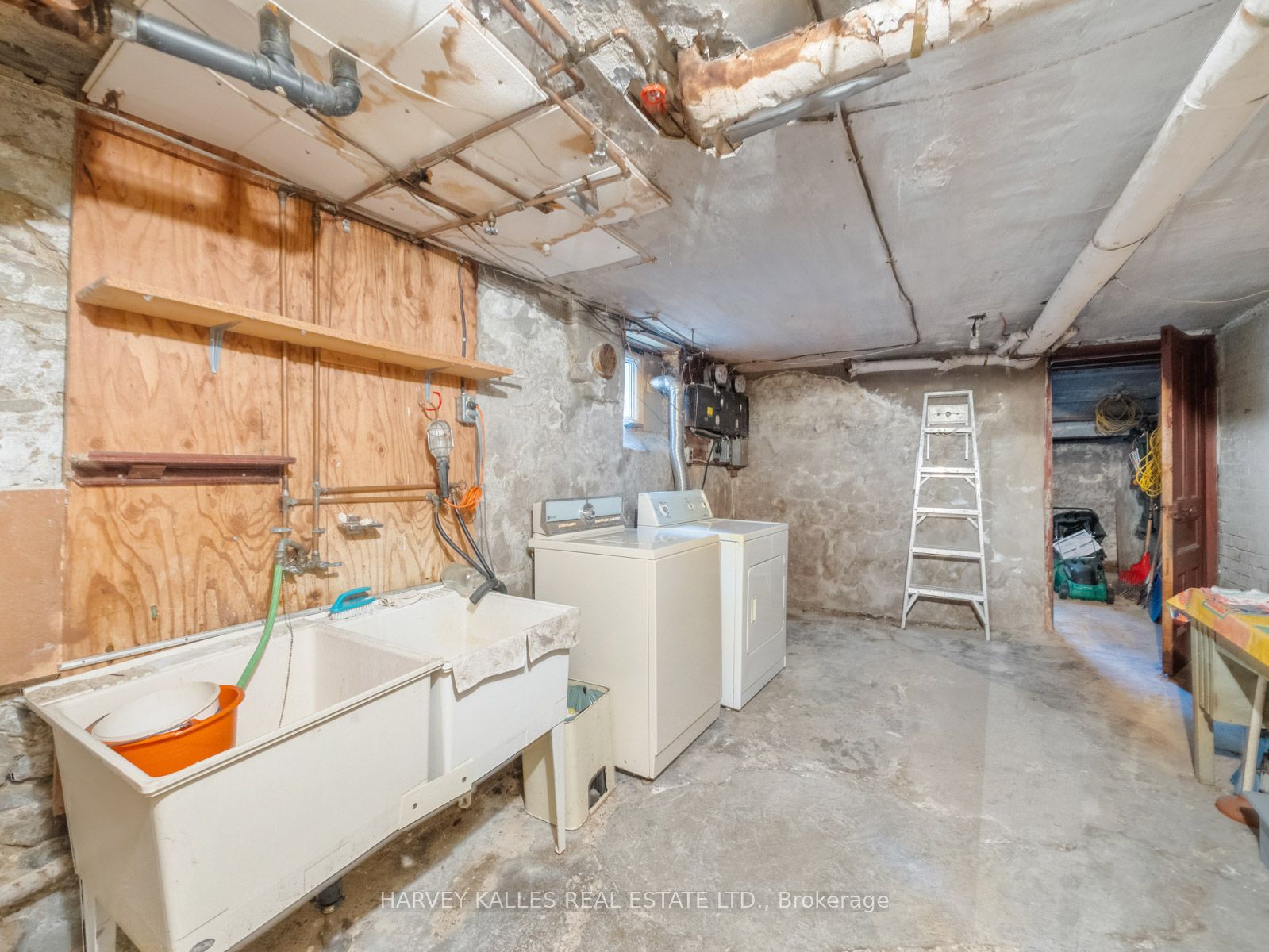 132 Close Avenue Property Photo 42