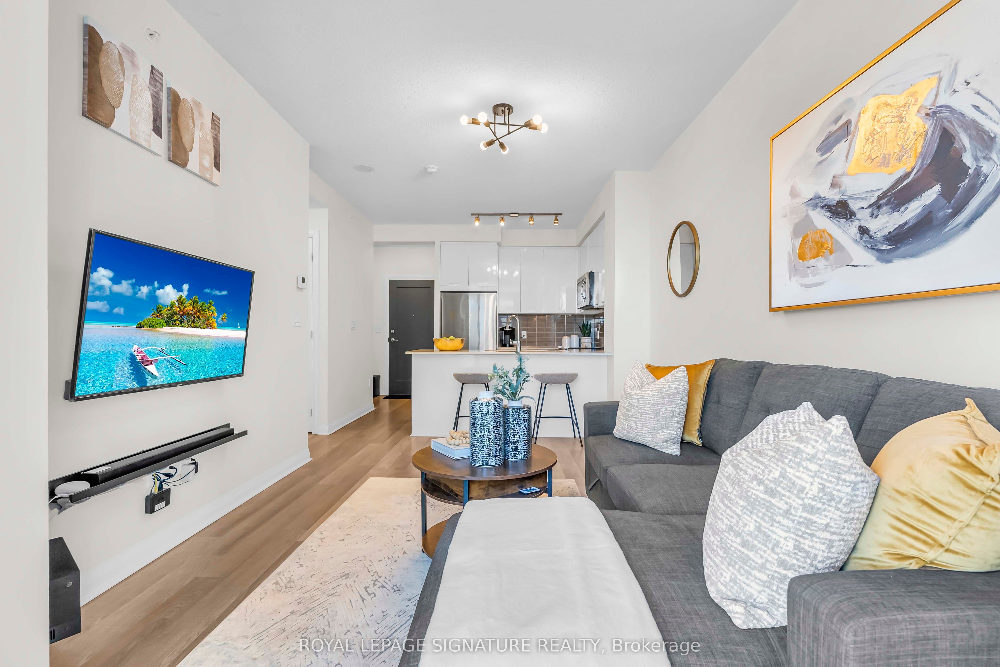 5033 Four Springs Avenue 1811 Property Photo 1