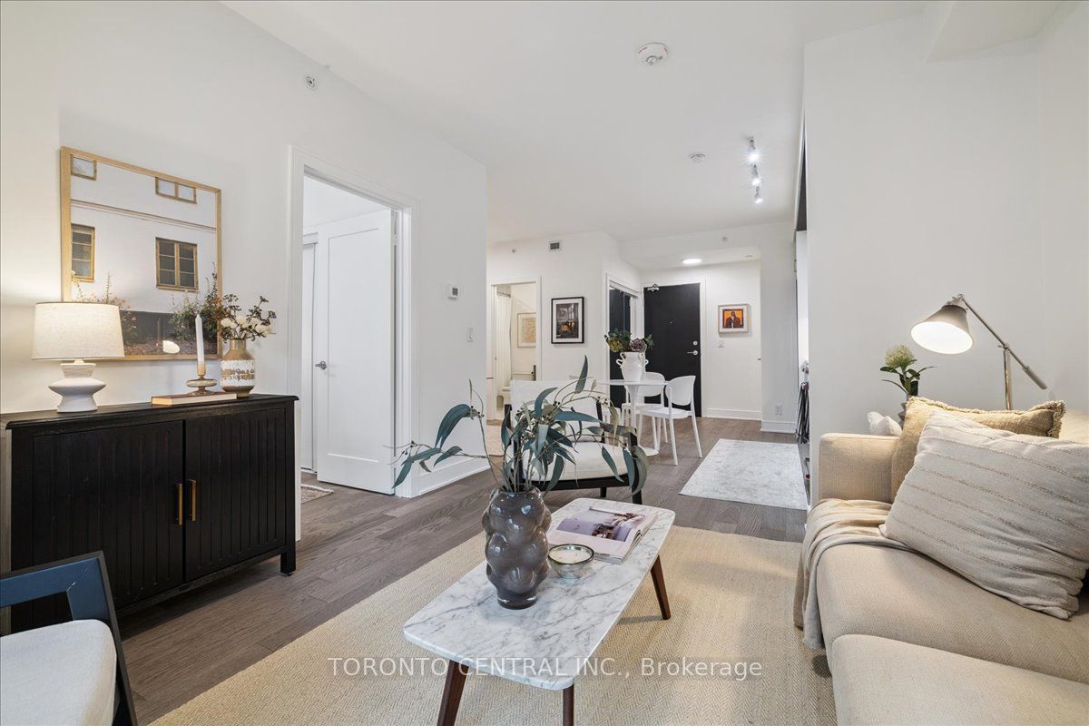 1575 Lakeshore Road W 237 Property Photo 10