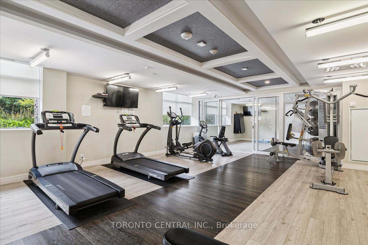 1575 Lakeshore Road W 237 Property Photo 23