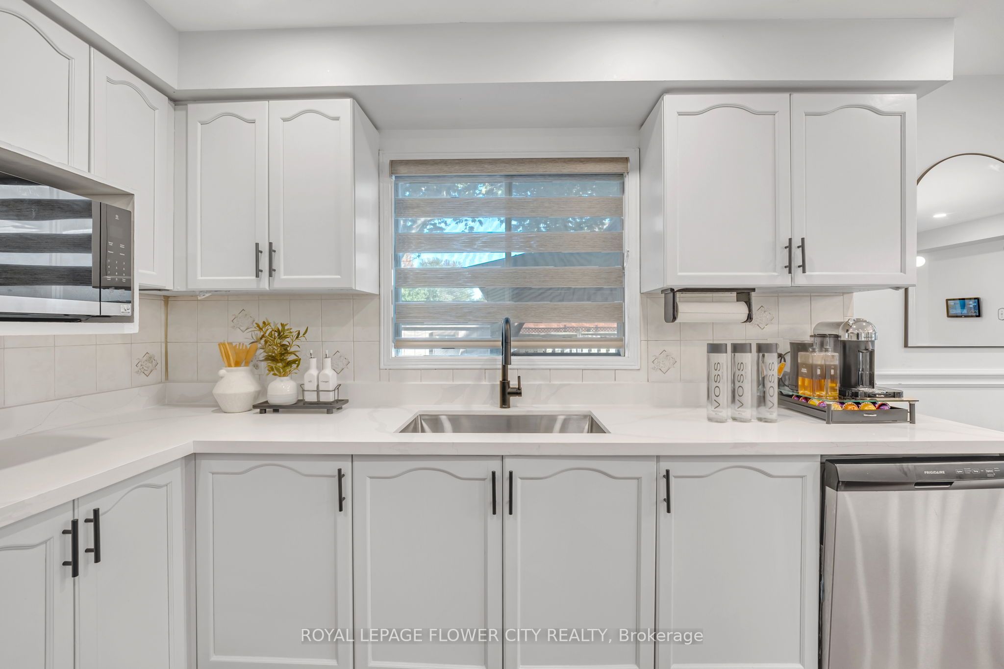 3278 Waxwing Drive Property Photo 14