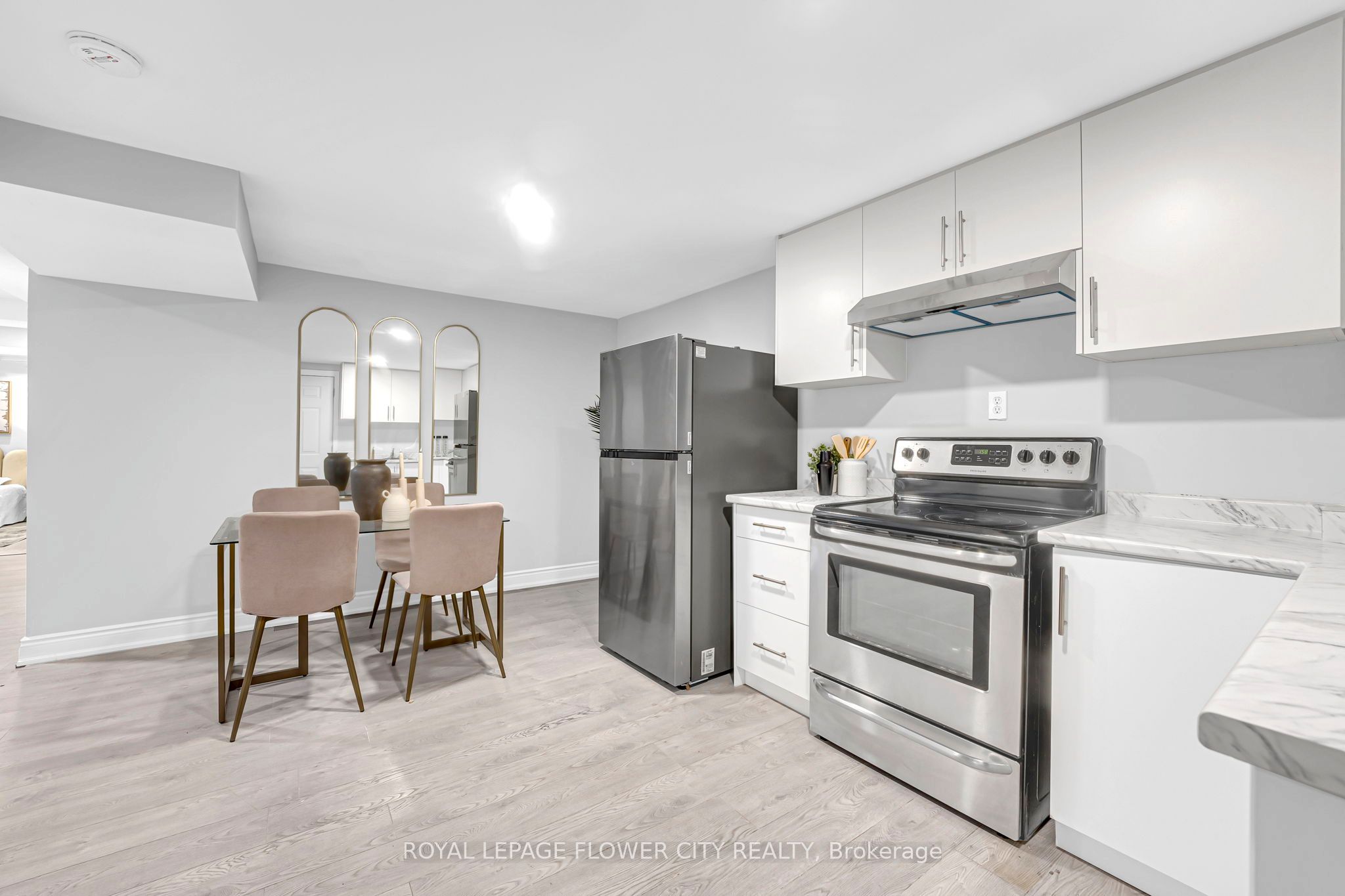 3278 Waxwing Drive Property Photo 33