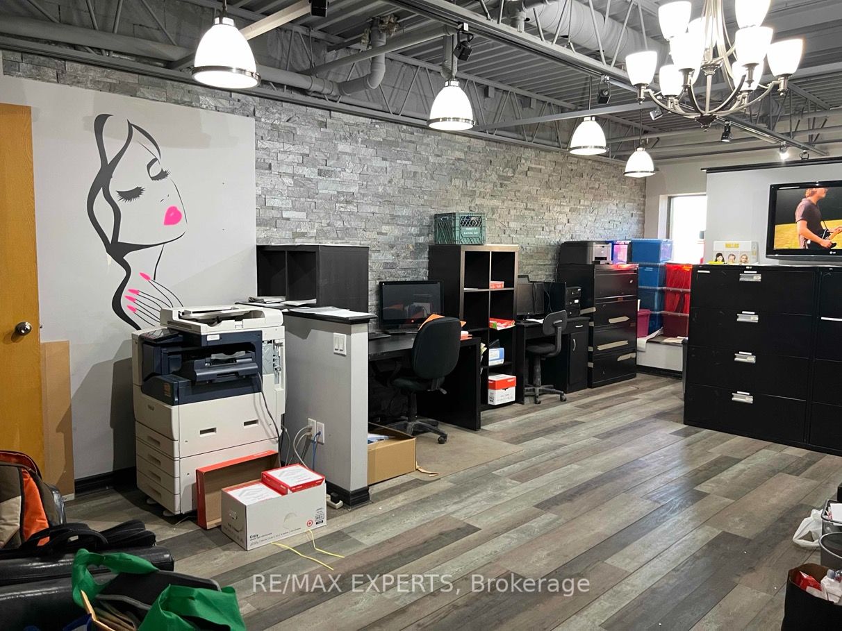 1 Delta Park Boulevard 2 Property Photo 15