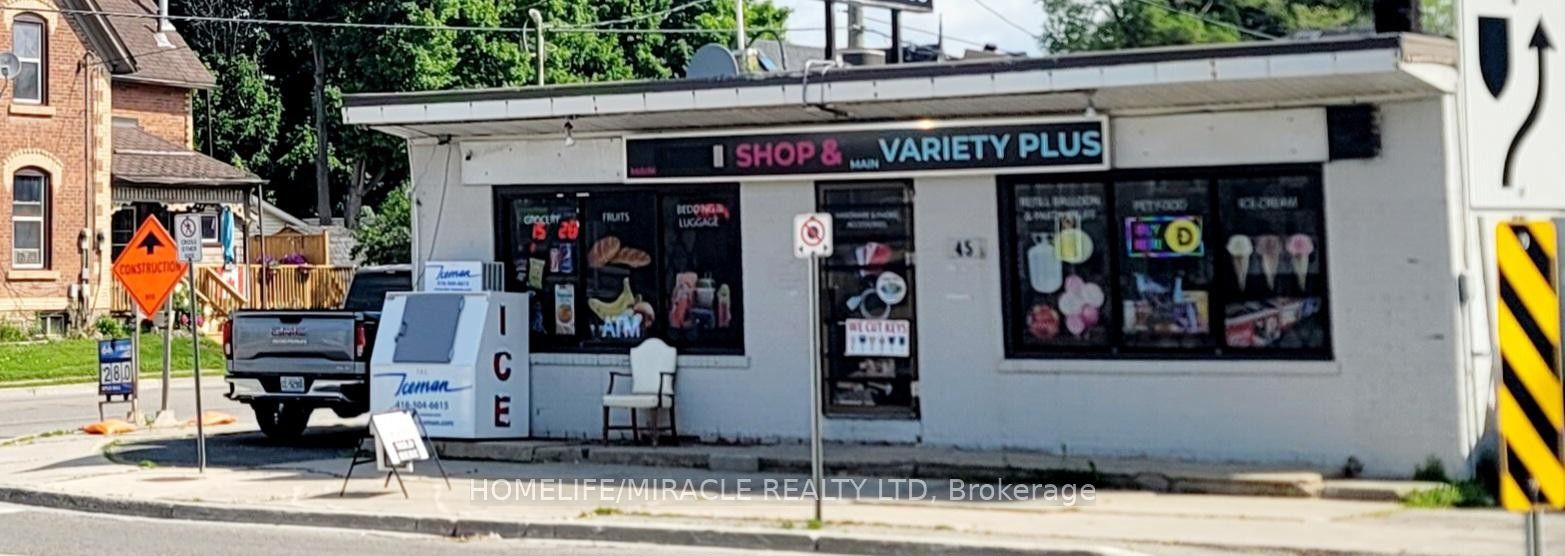 45 Main Street N Property Photo 1