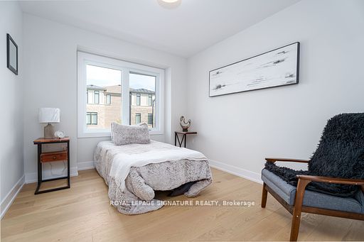 2184 Postmaster Drive W 1 Property Photo 12