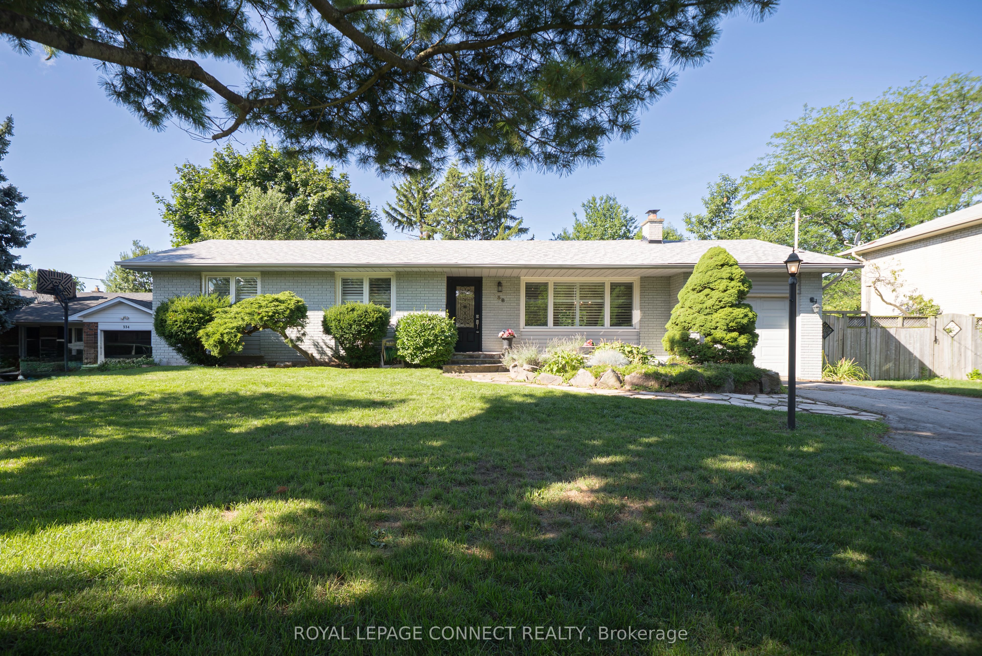 338 Sawyer Road Property Photo 1