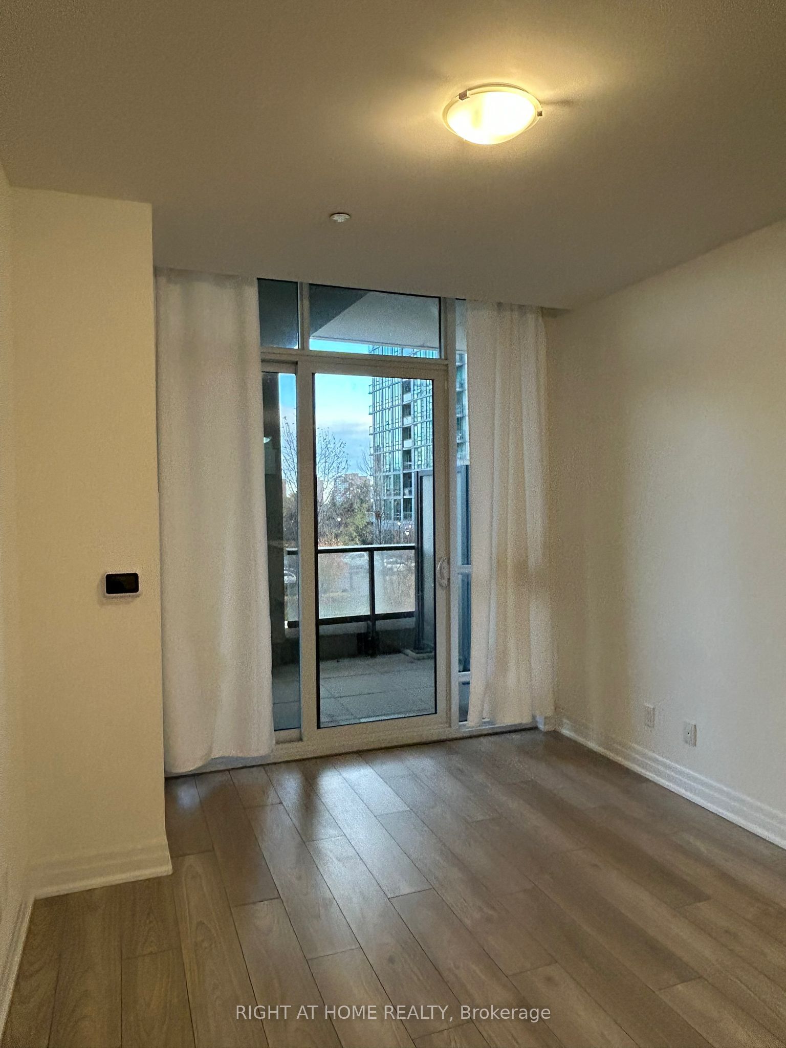 36 Elm Drive 202 Property Photo 12