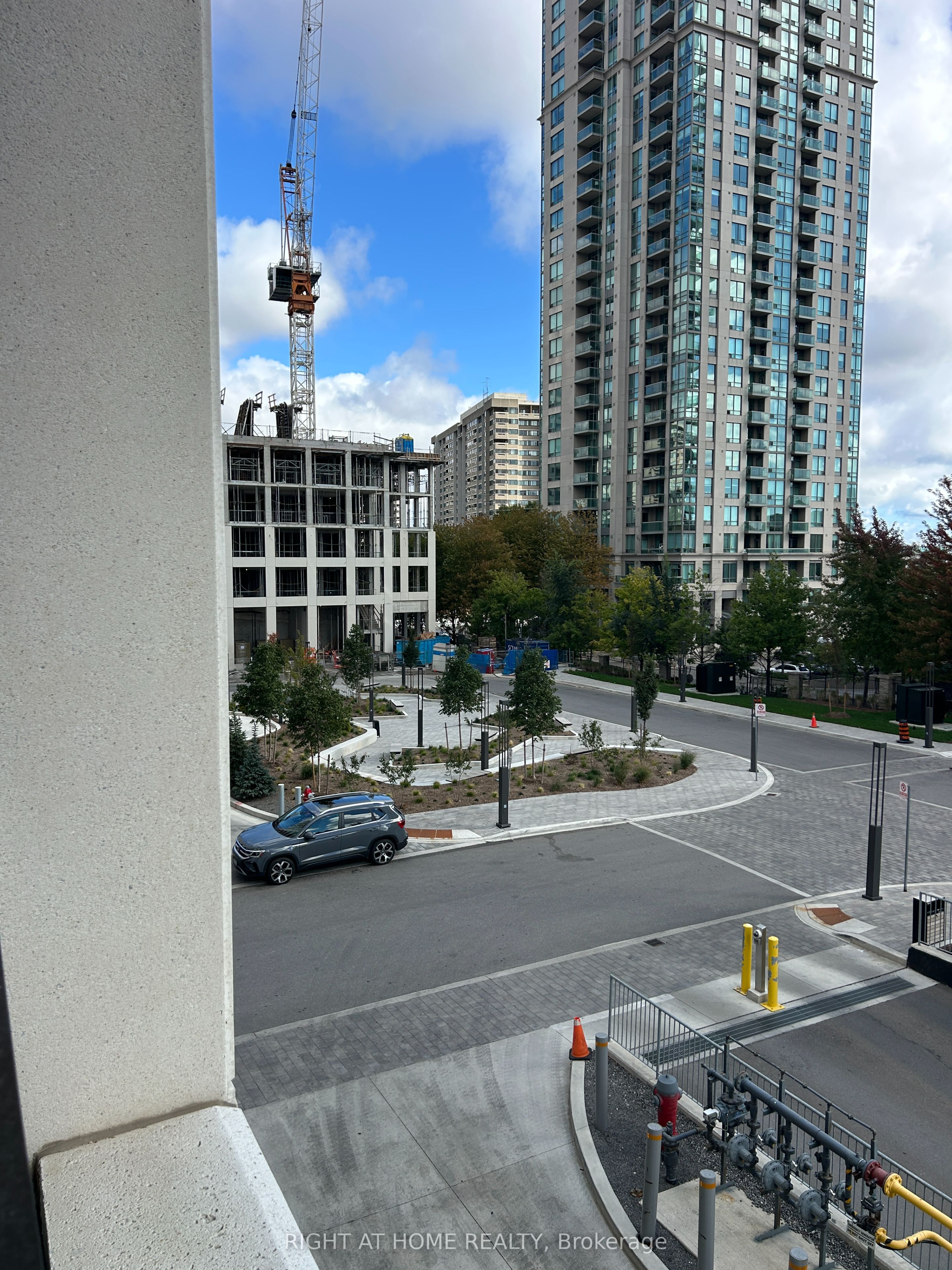 36 Elm Drive 202 Property Photo 20