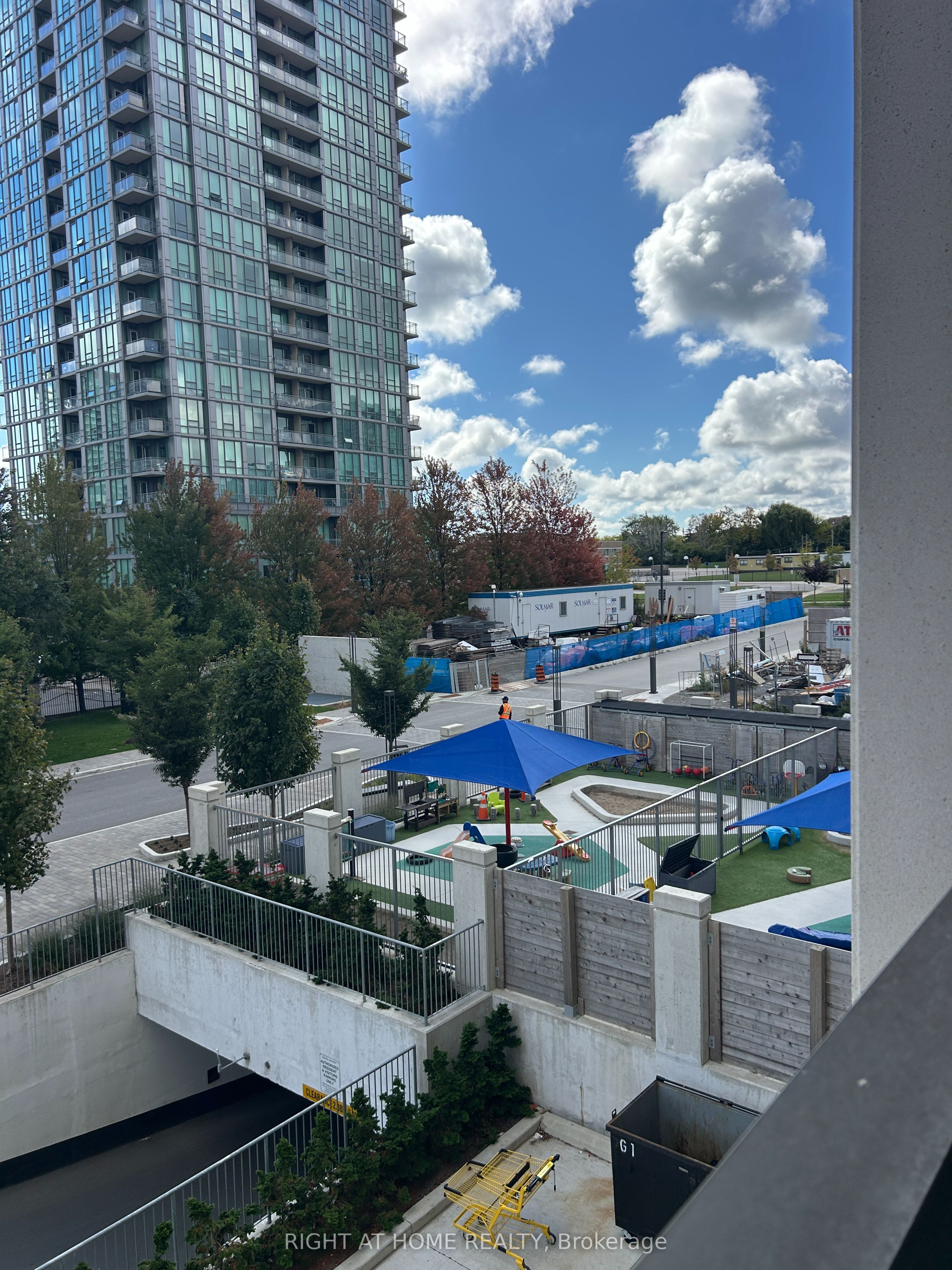 36 Elm Drive 202 Property Photo 21