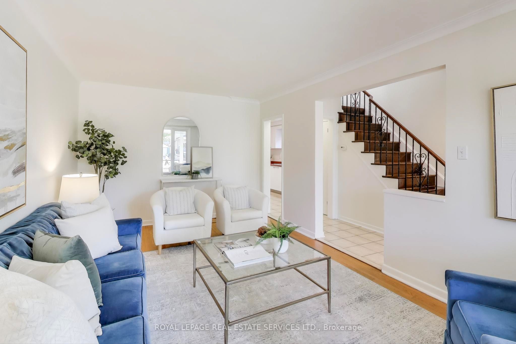 135 Giltspur Drive Property Photo 8