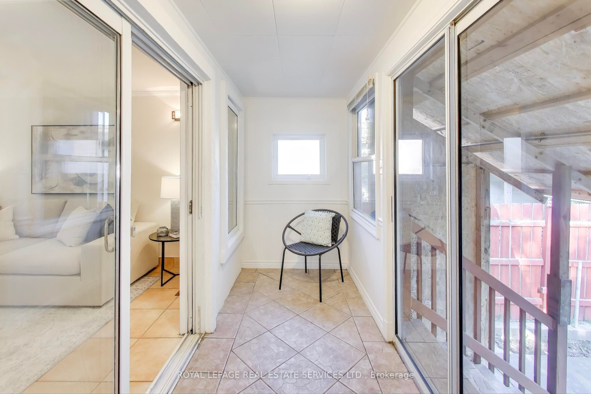 135 Giltspur Drive Property Photo 16