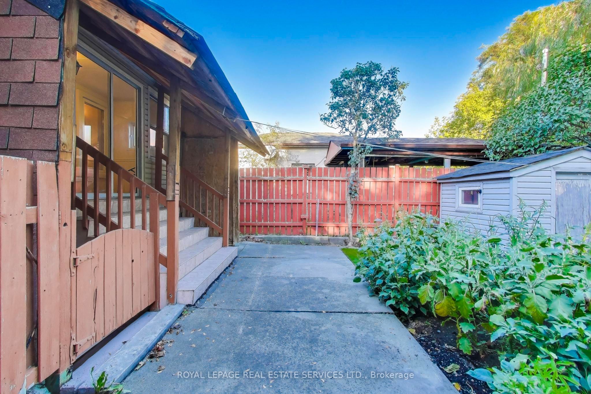 135 Giltspur Drive Property Photo 40