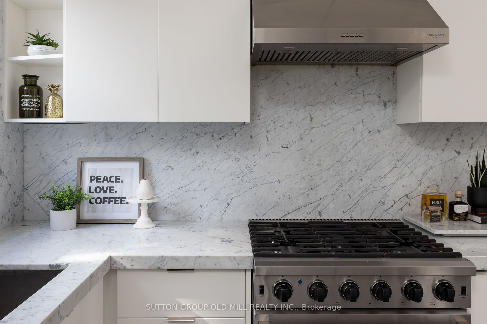 69 Peterborough Avenue Property Photo 2