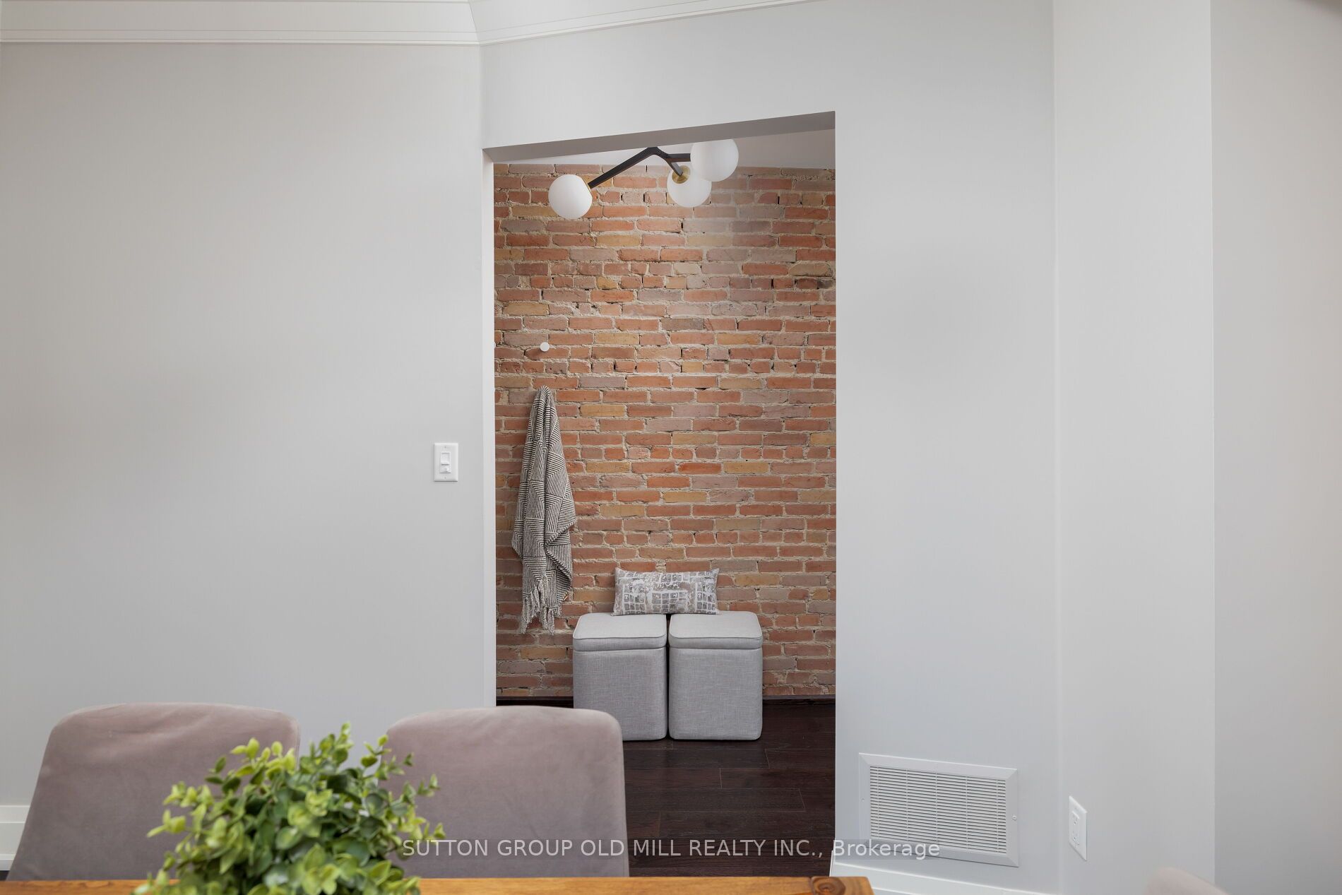 69 Peterborough Avenue Property Photo 17