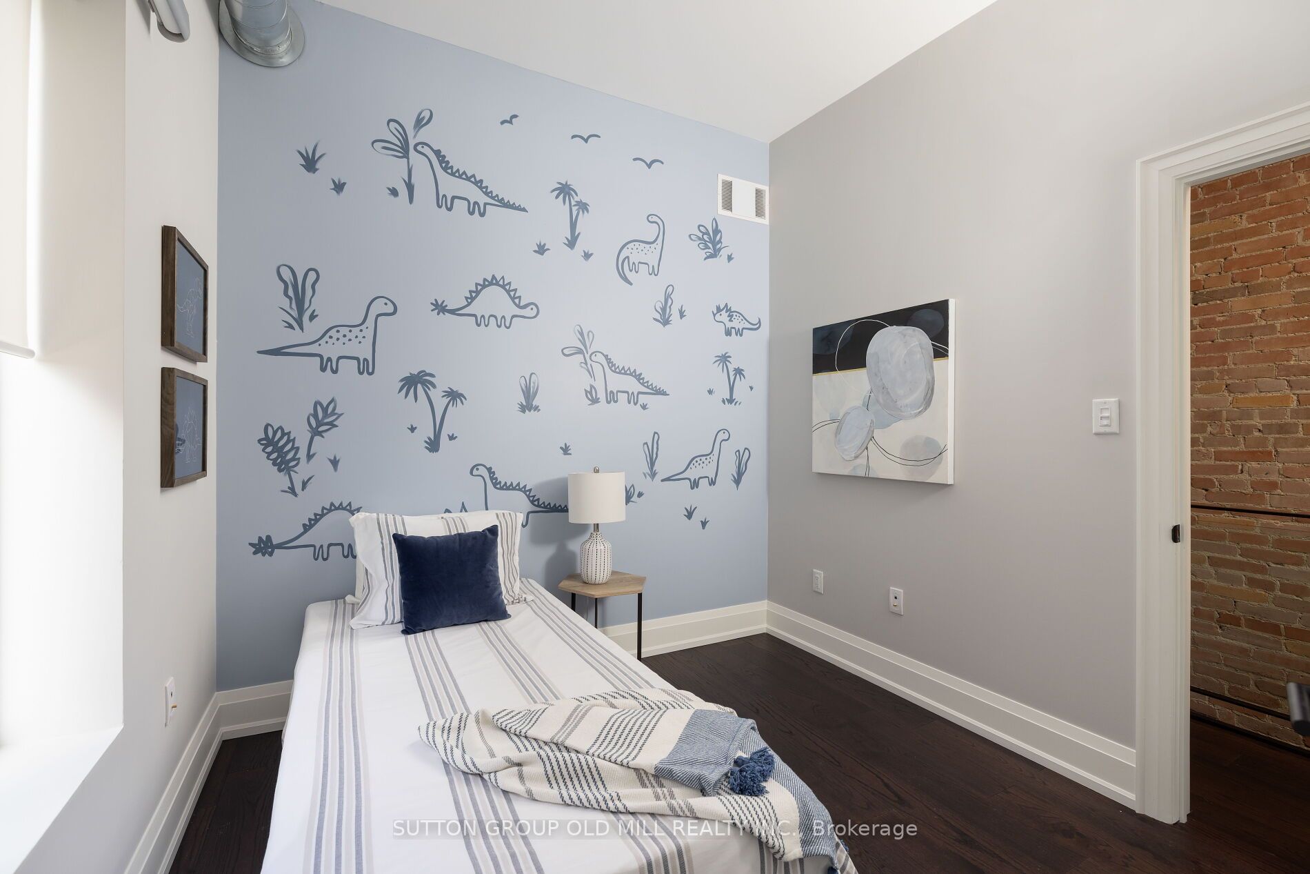 69 Peterborough Avenue Property Photo 39