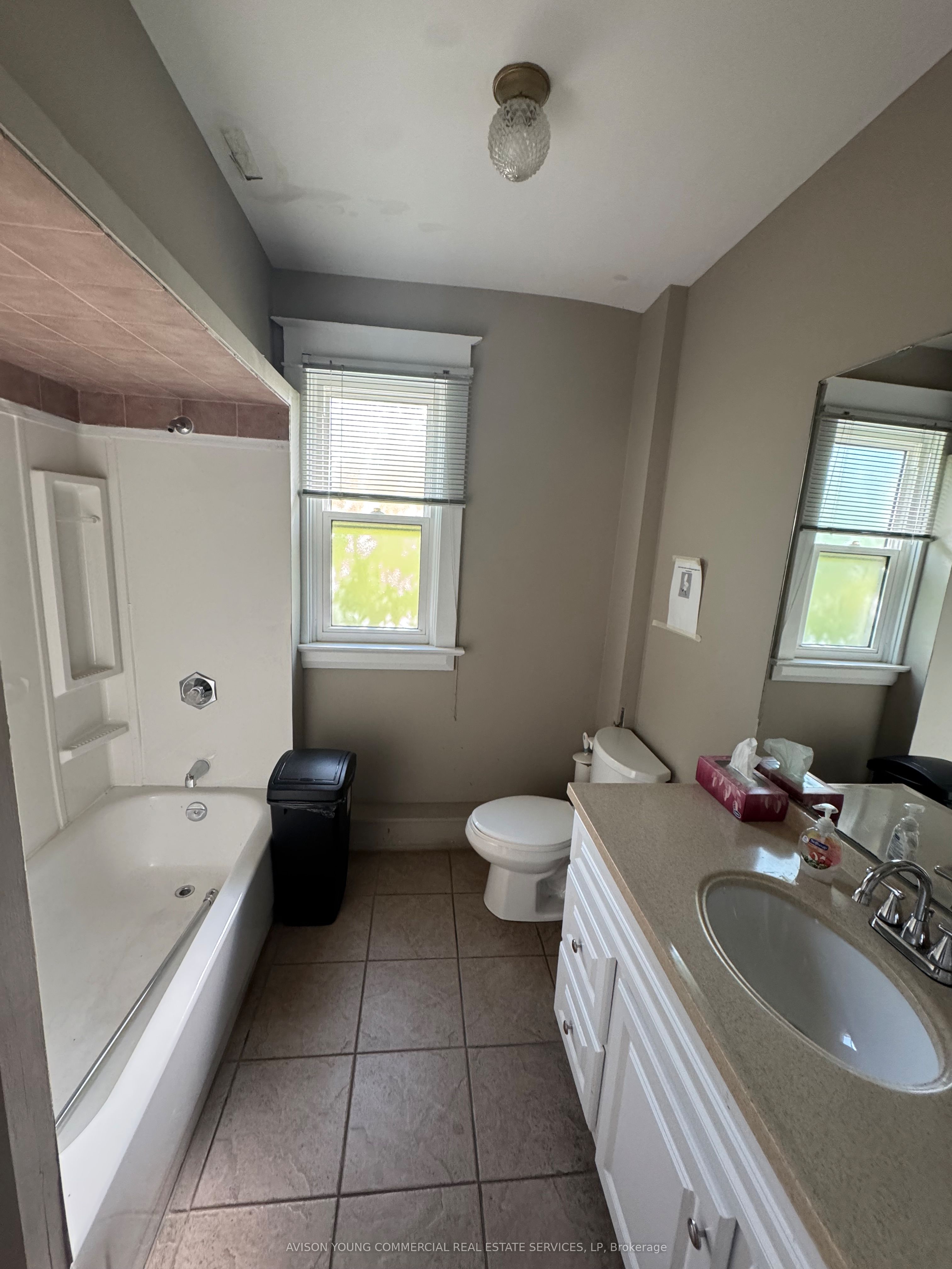 46 John Street Property Photo 11