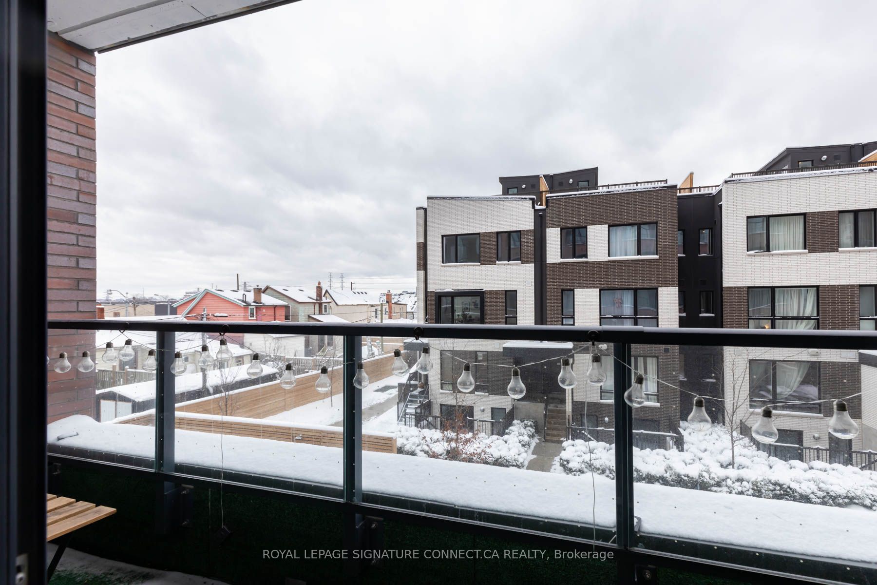 1808 St Clair Avenue W 219 Property Photo 12